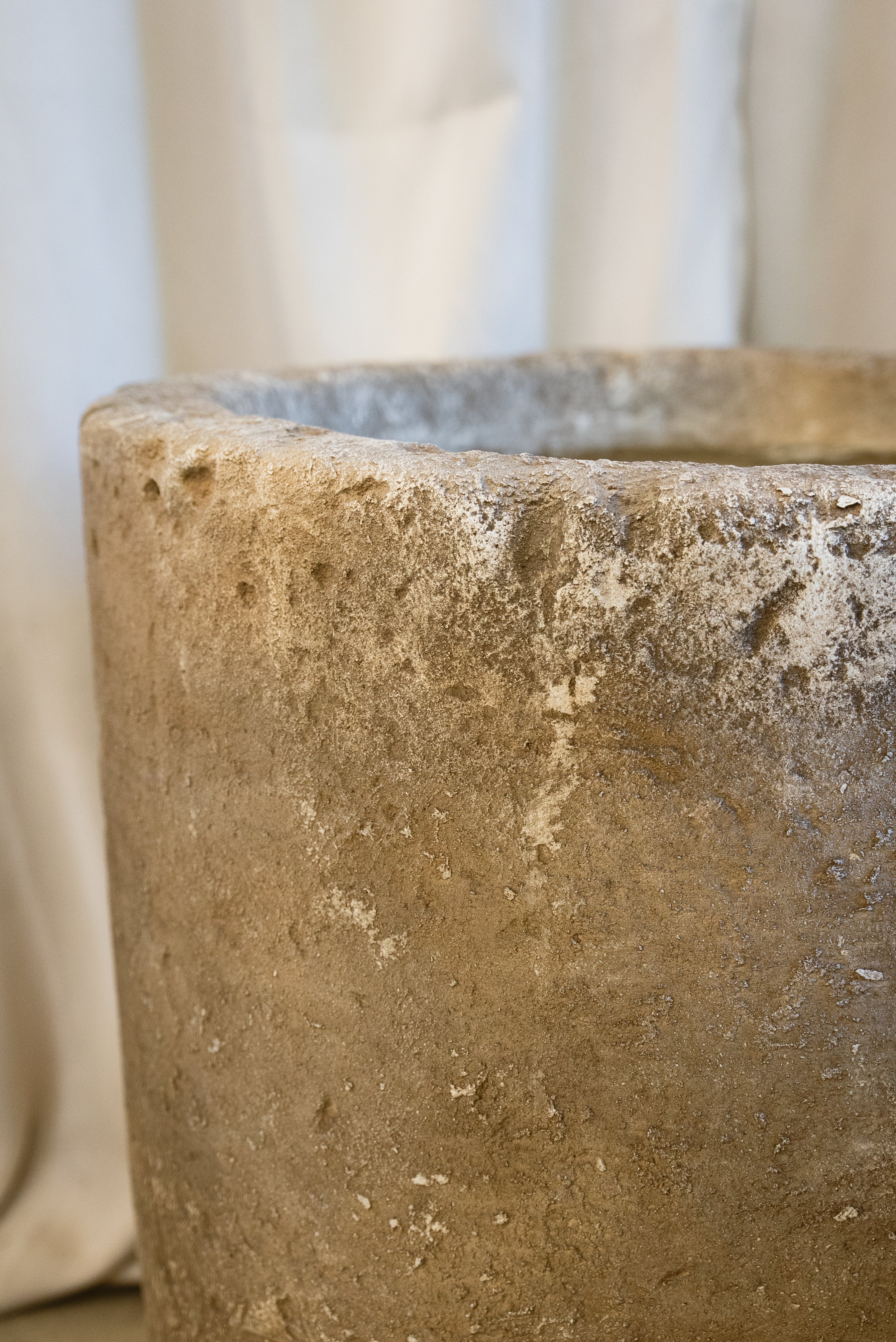 Featherweight Limestone