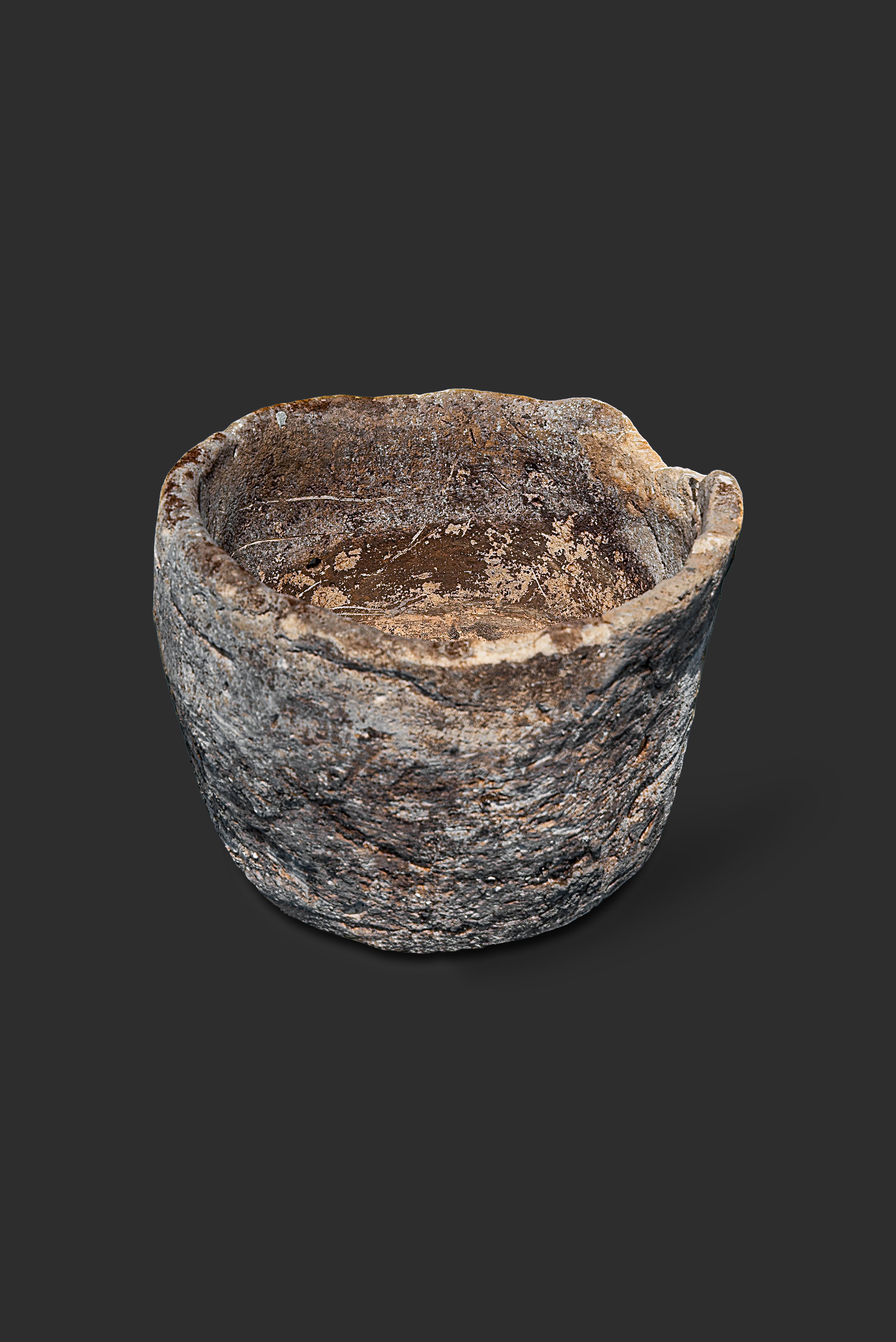limestone-planter-1025-4