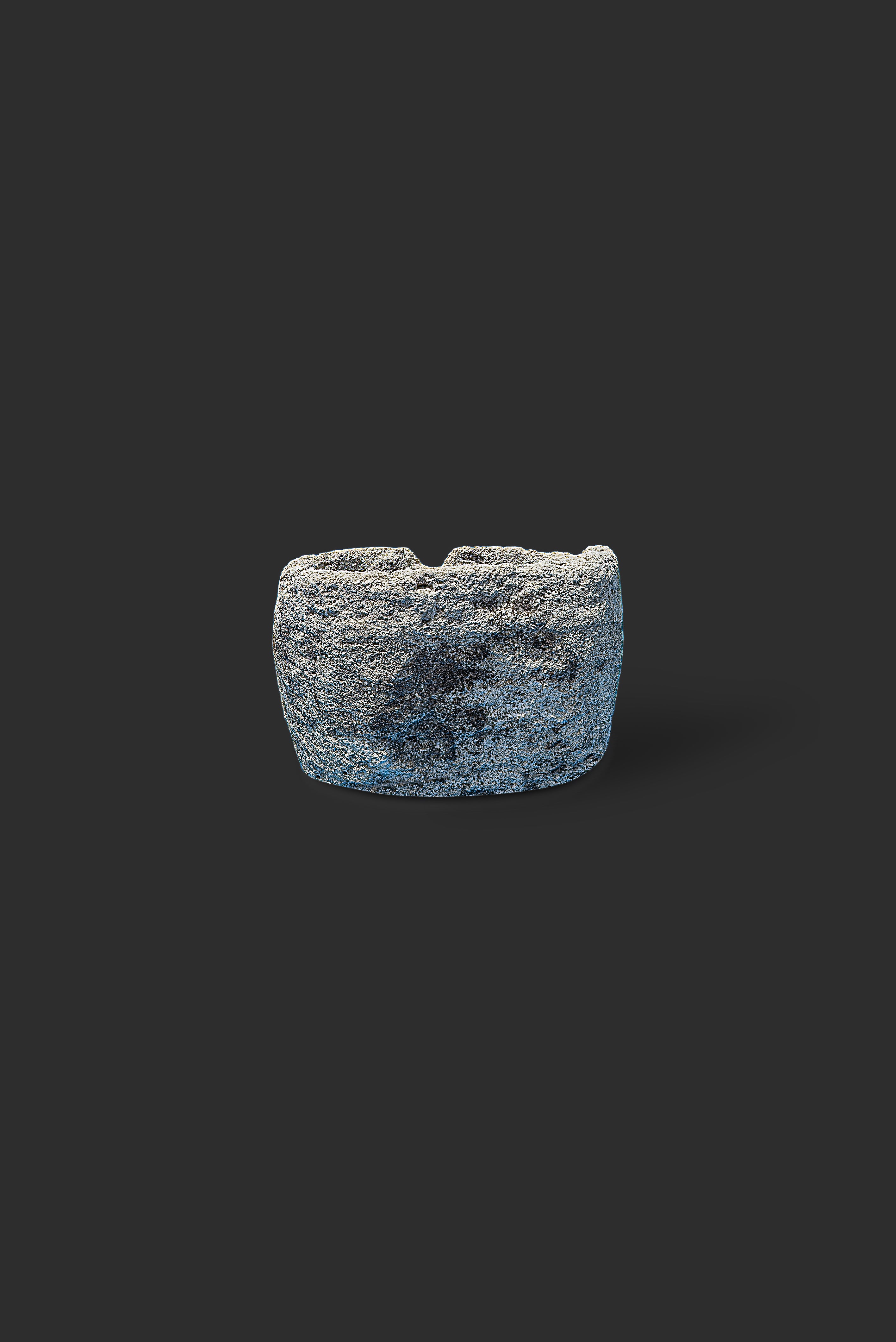 limestone-planter-1028-1