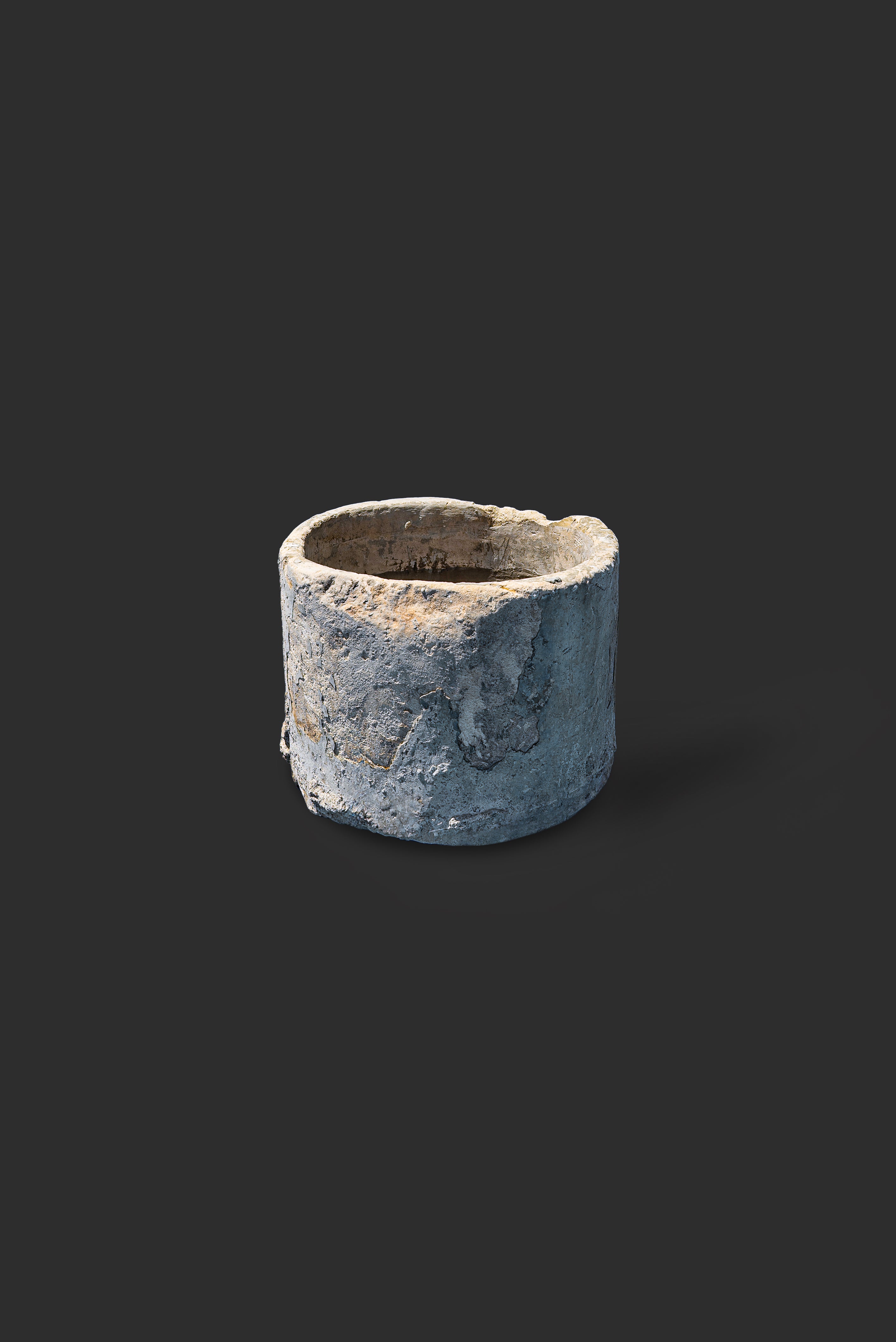 limestone-planter-1041-2