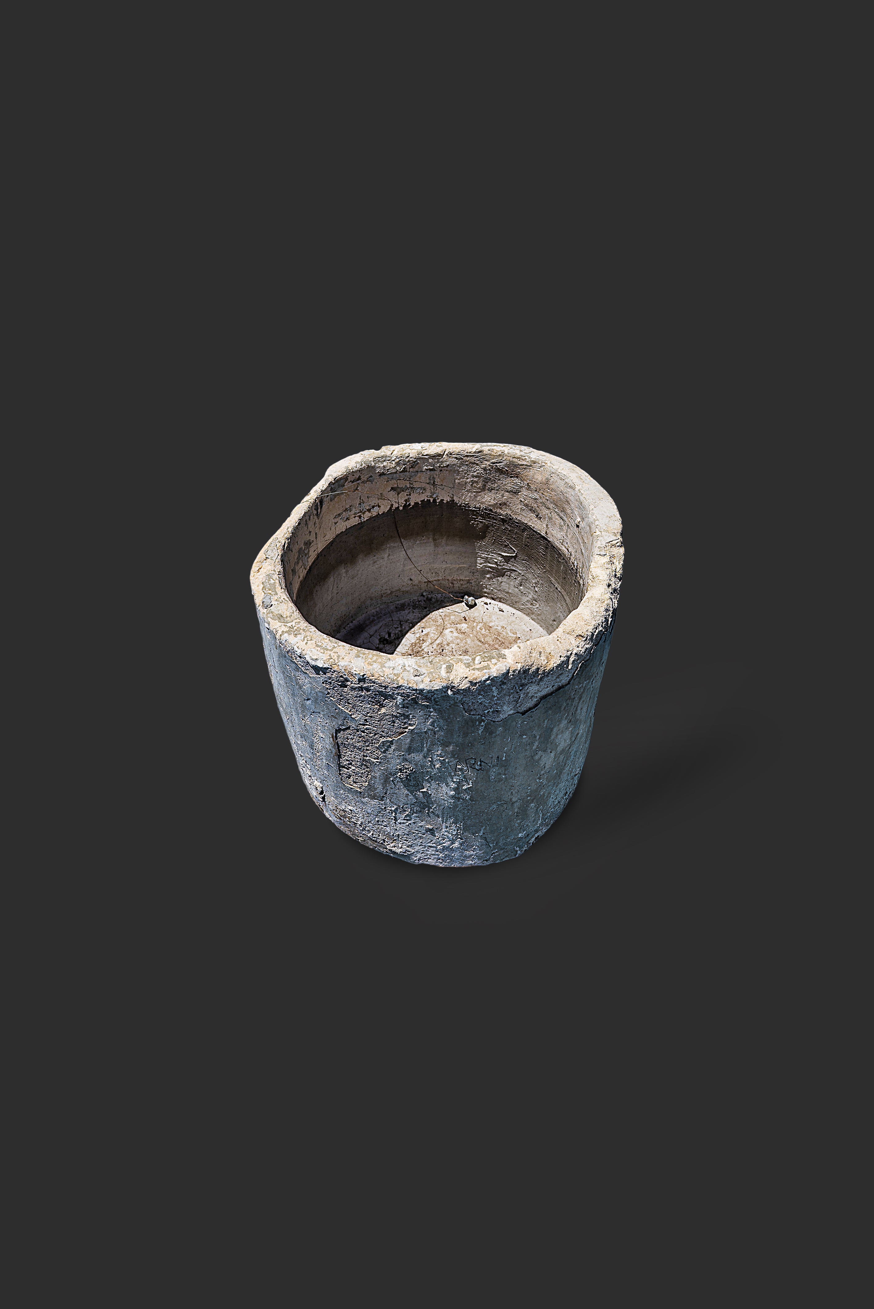 limestone-planter-1041-4
