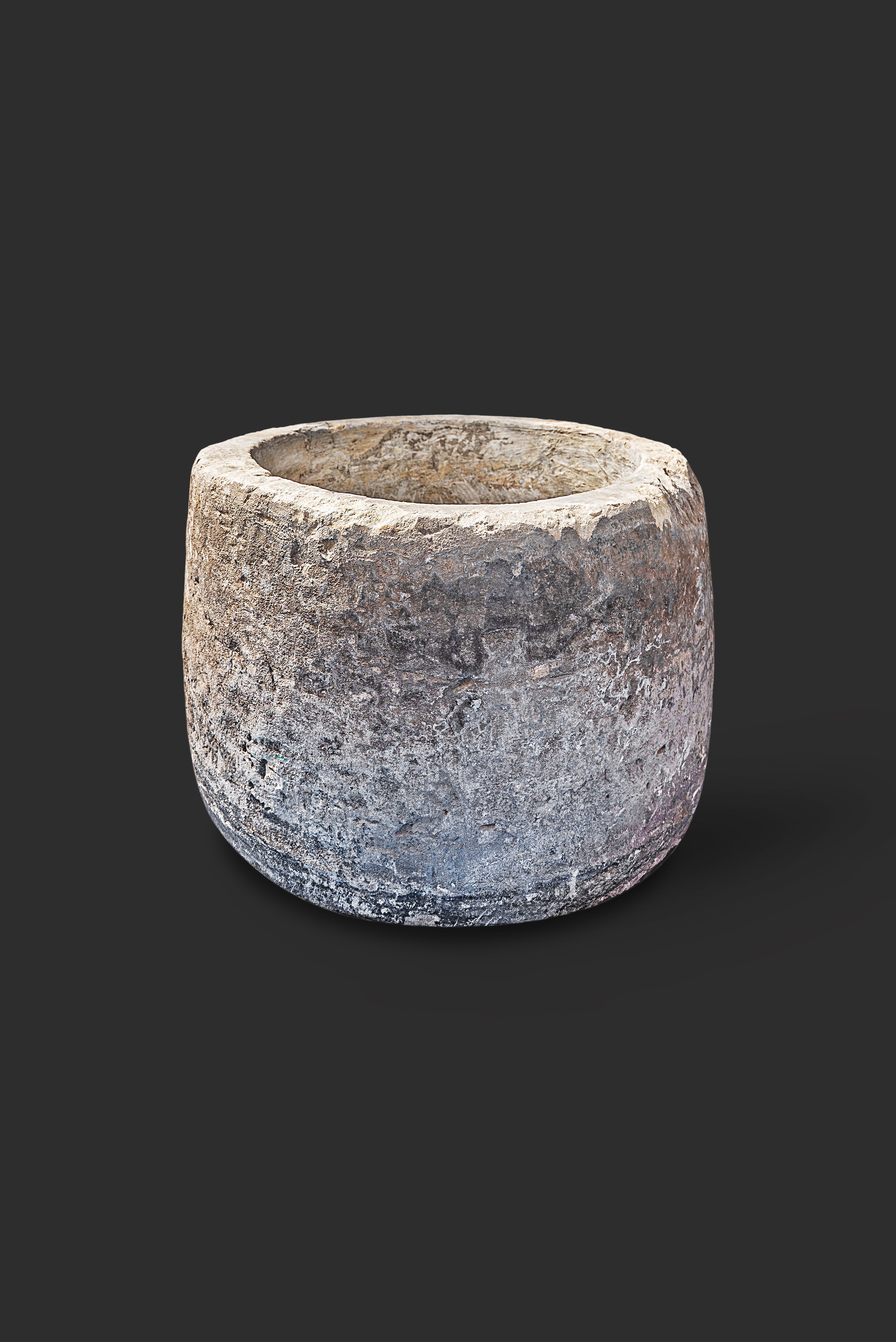 limestone-planter-1060-1