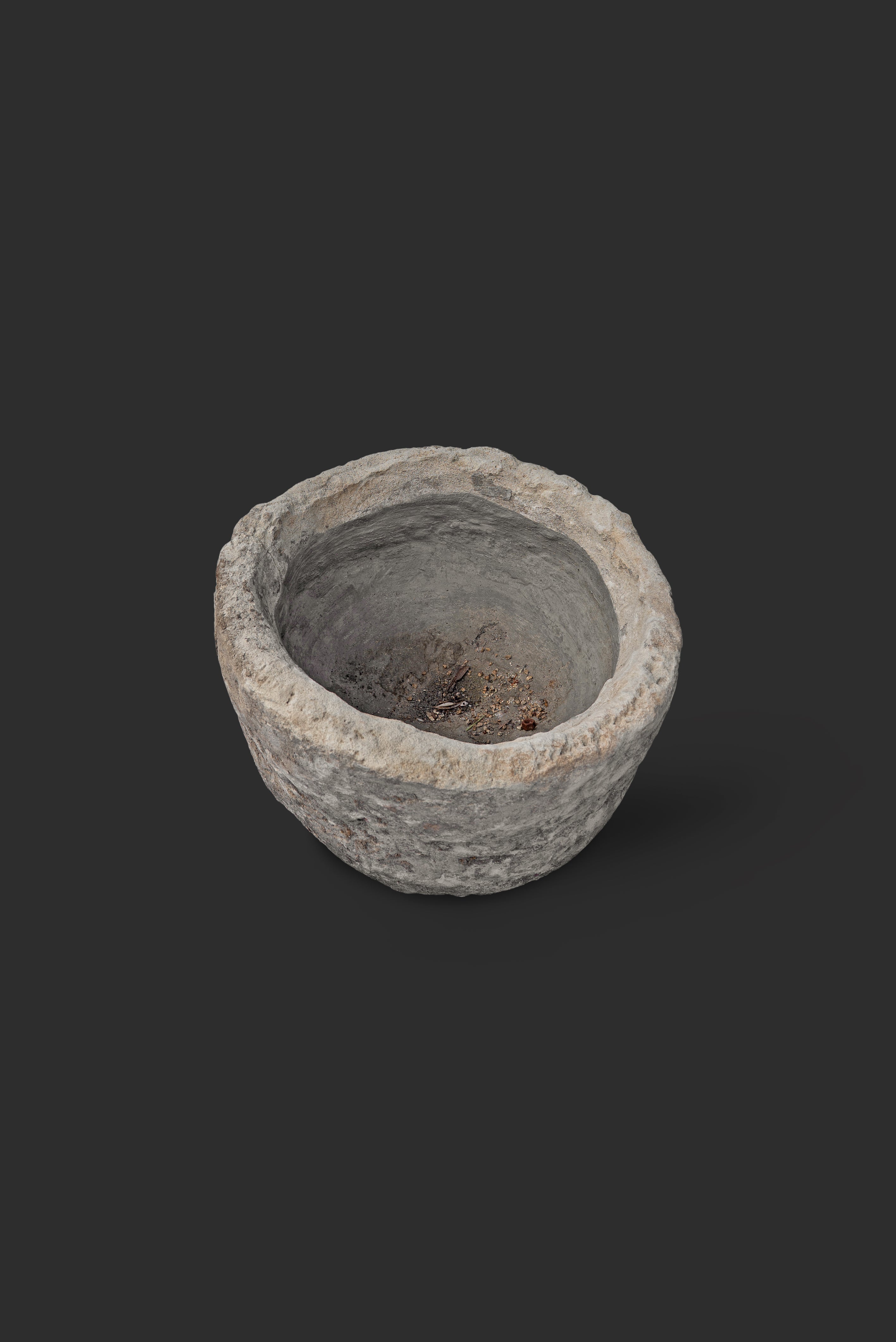 limestone-planter-1061-4