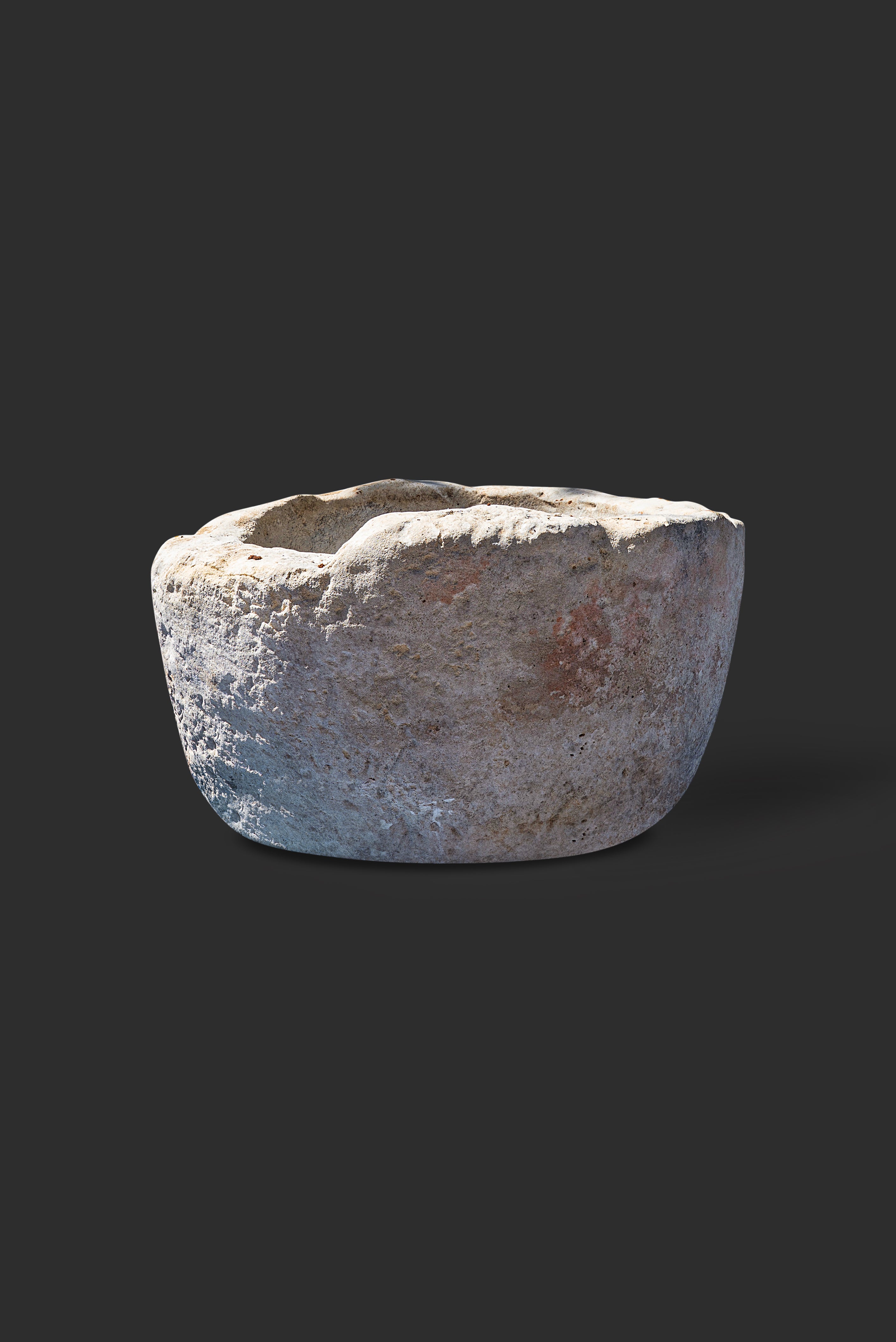 limestone-planter-1066-2