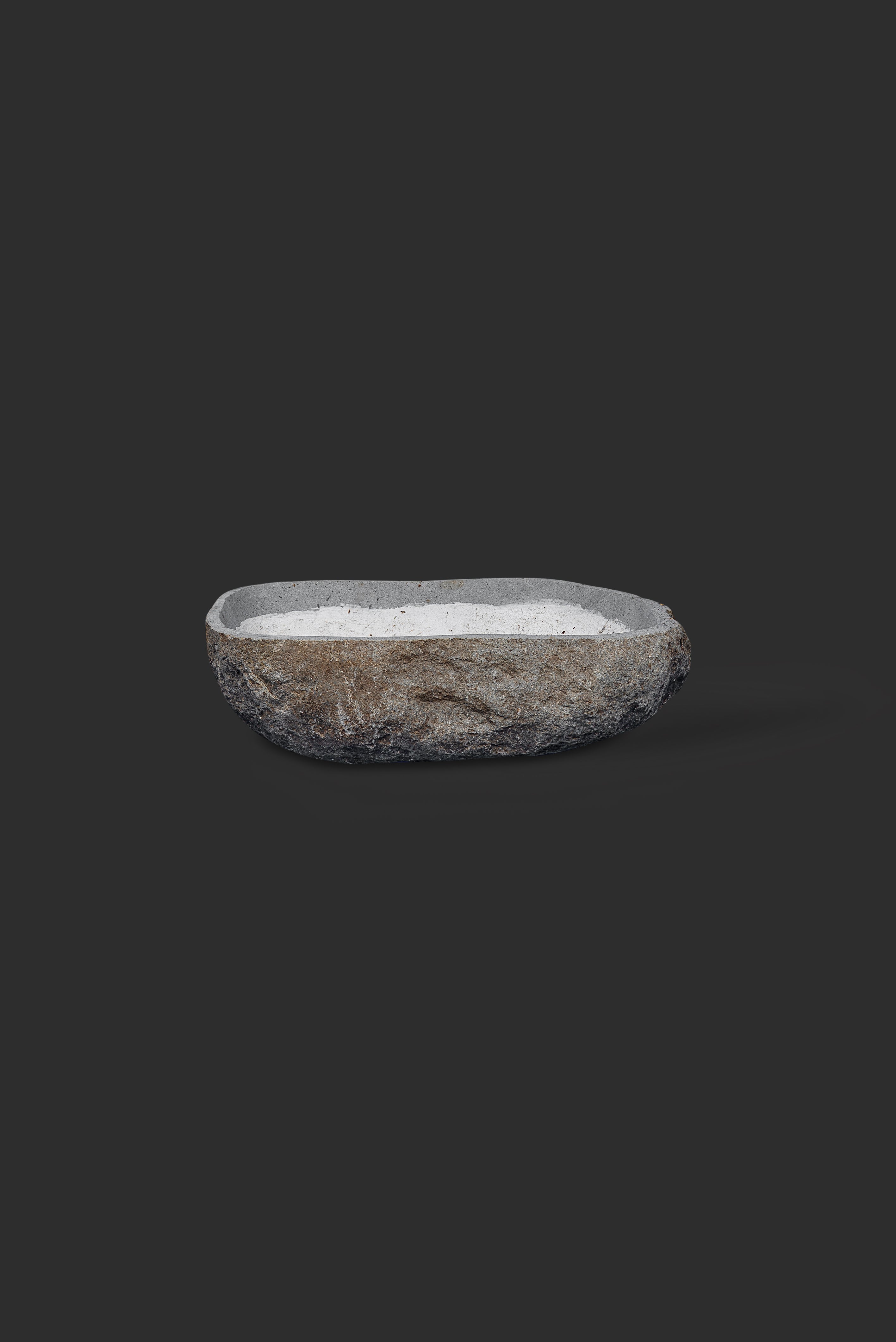 limestone-planter-1074-3