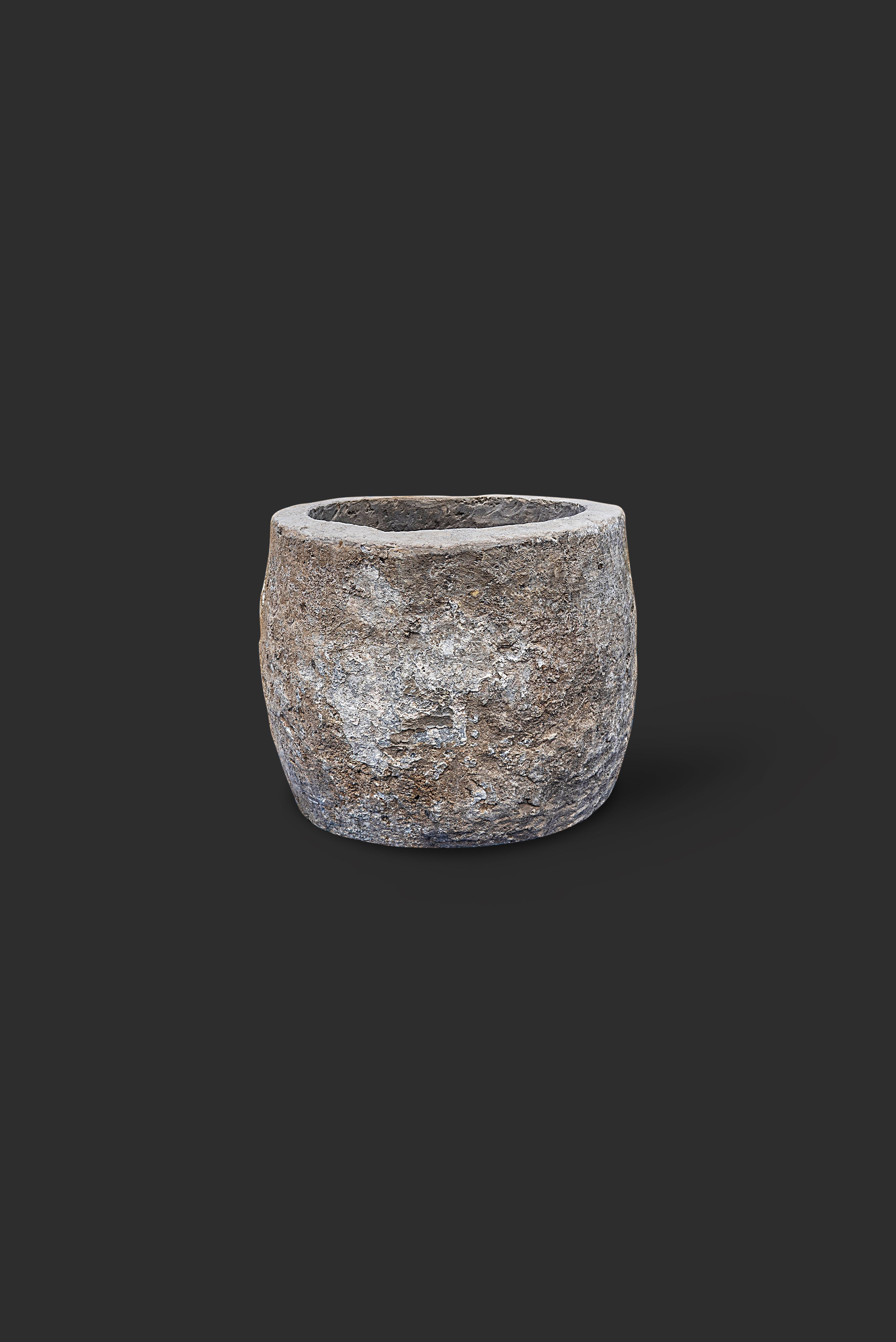 limestone-planter-1078-3
