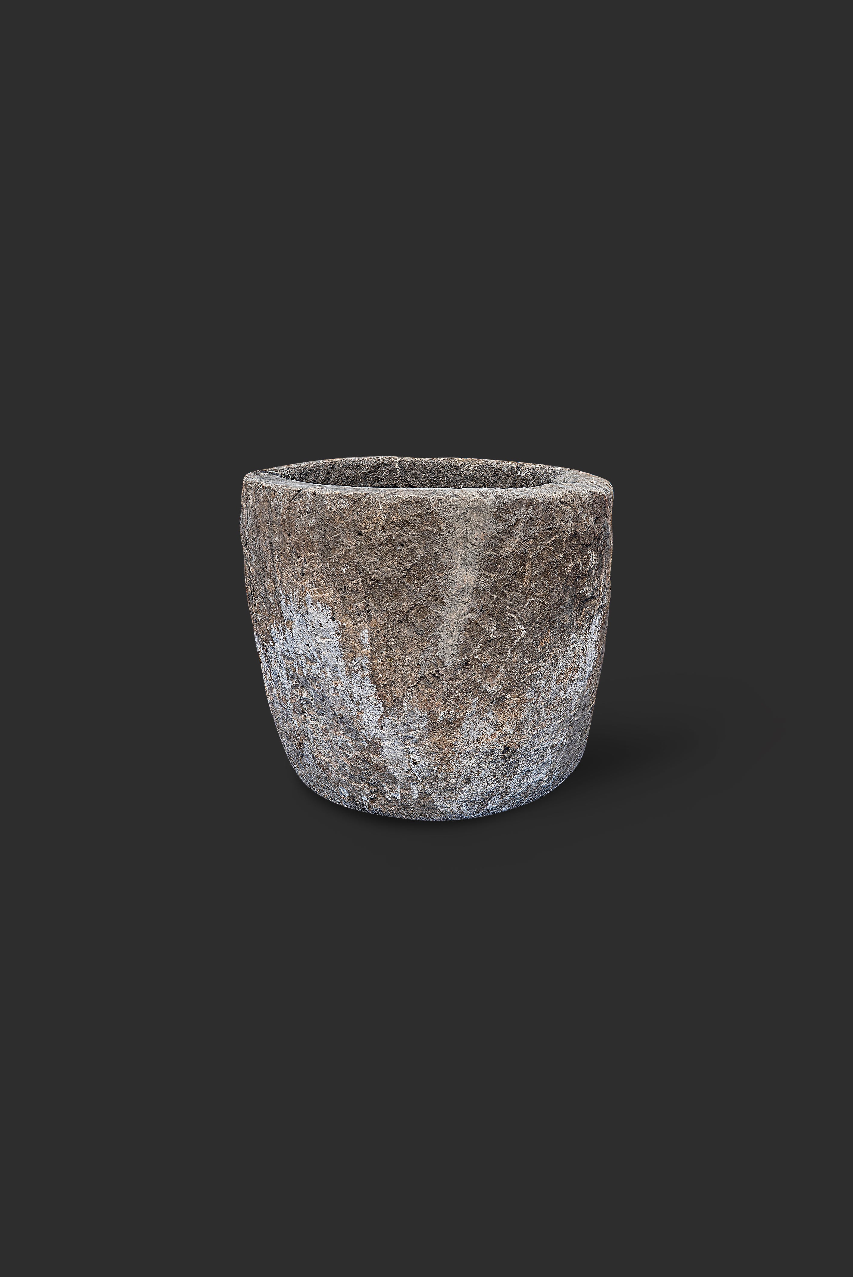 limestone-planter-1081-2