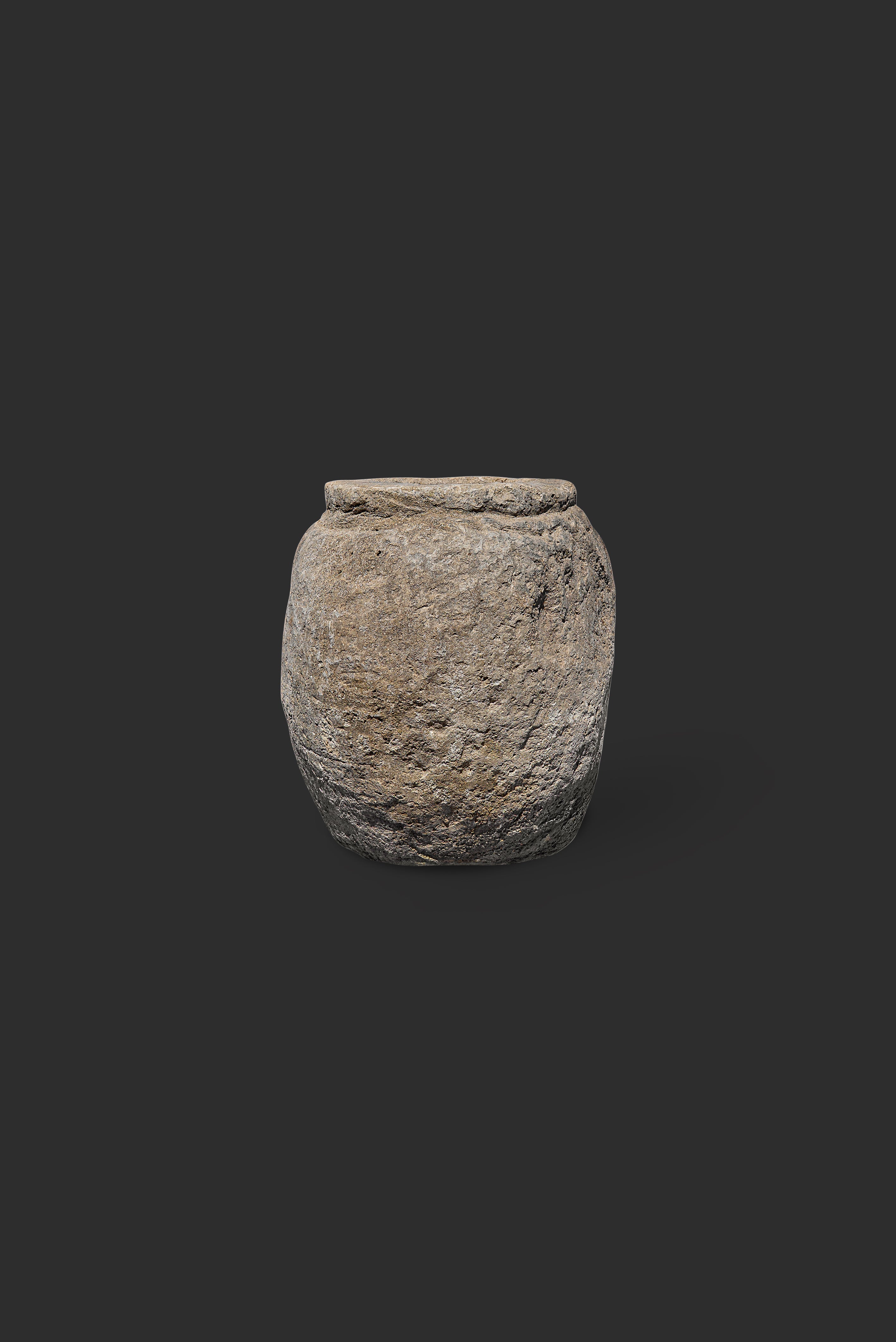 limestone-planter-1083-3