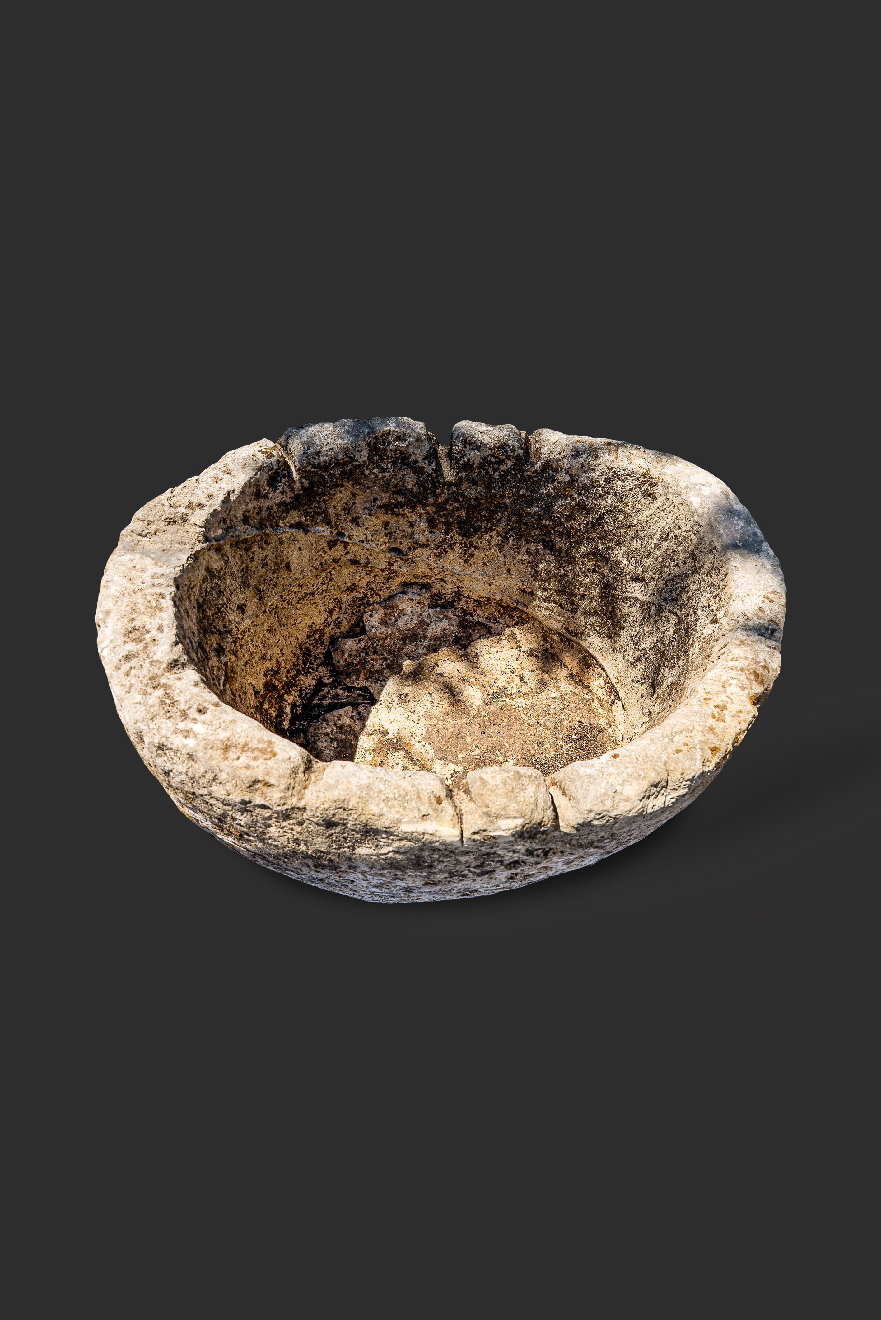 limestone-planter-1090-4