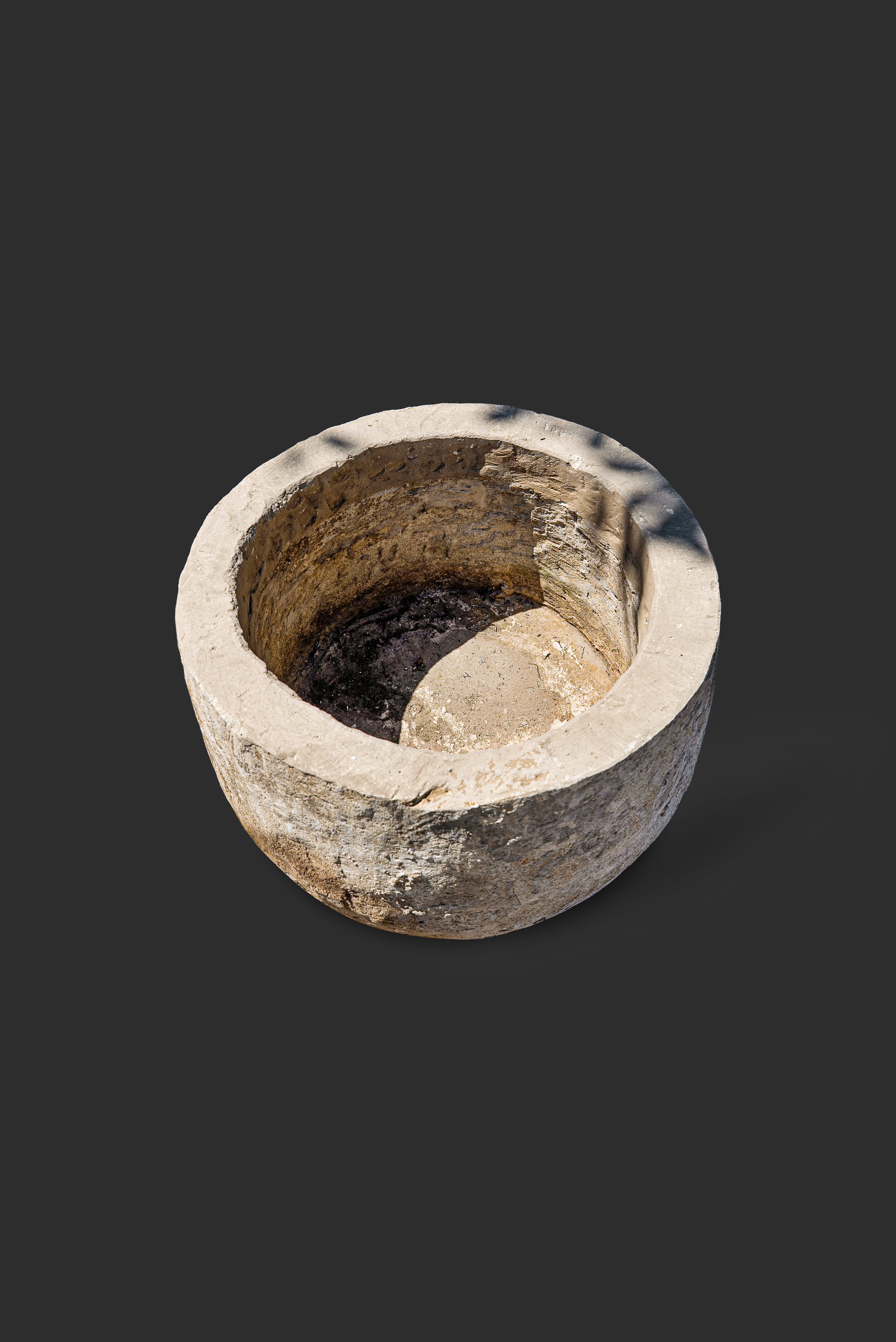 limestone-planter-1097-4