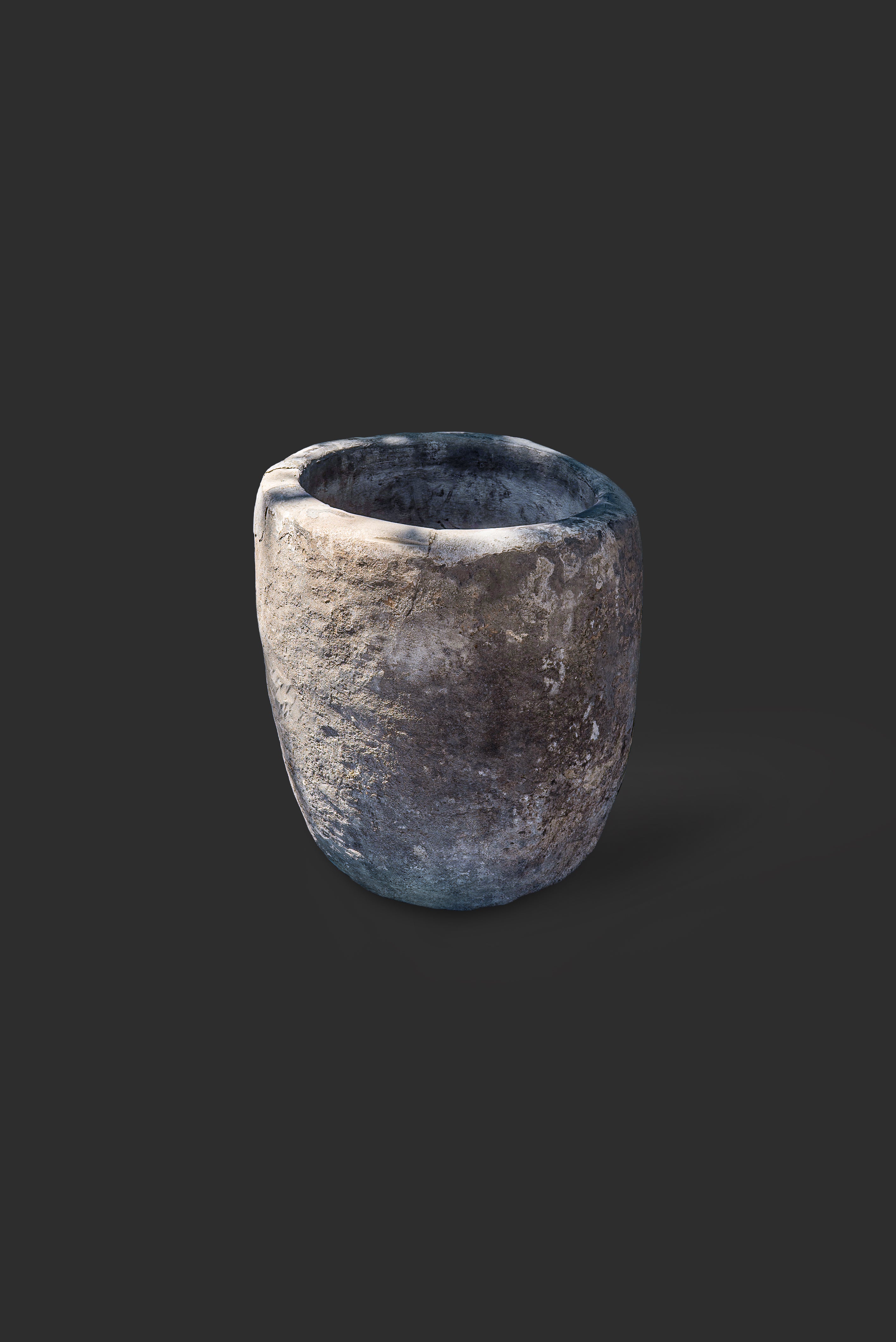limestone-planter-1098-2