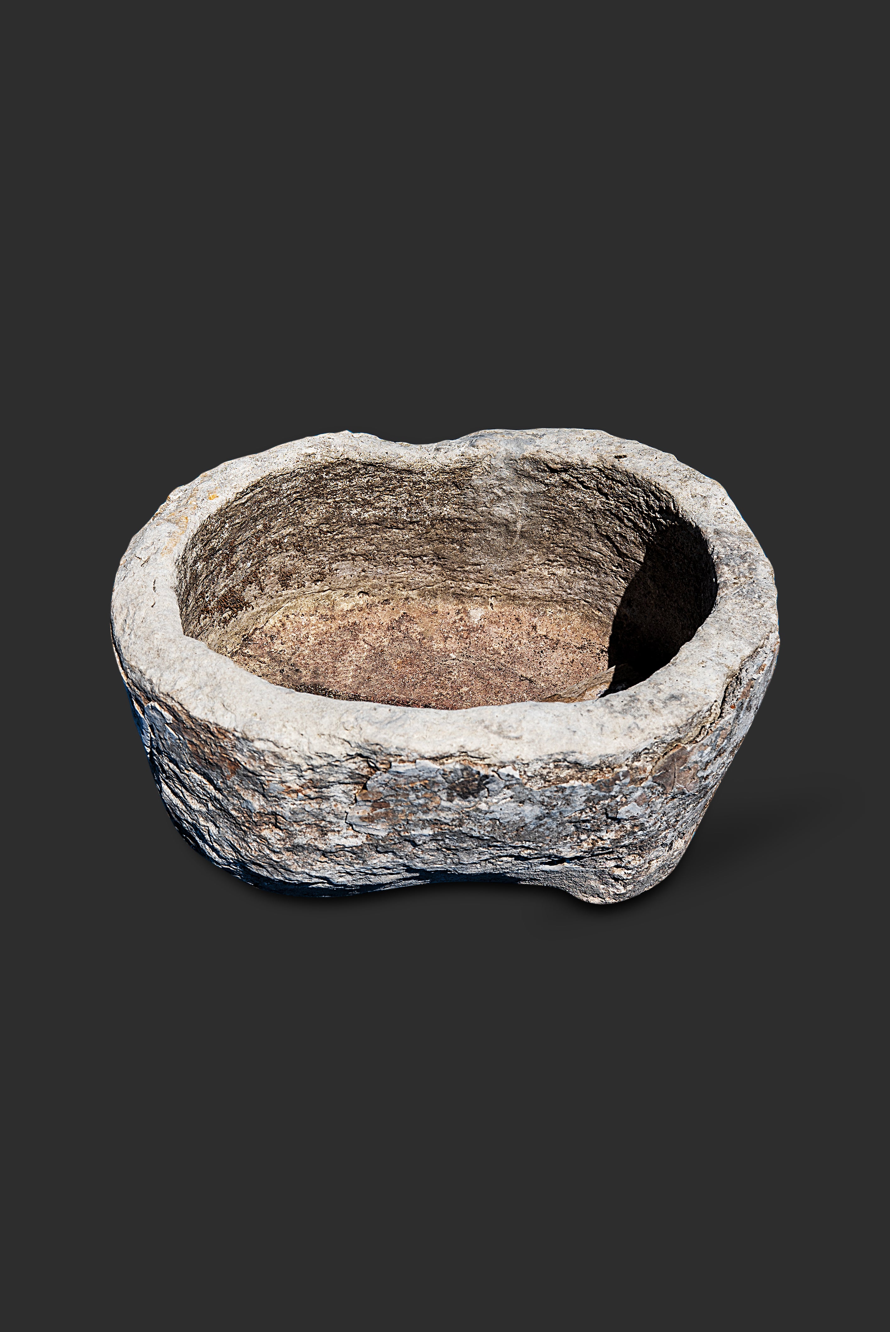 limestone-planter-1014-4