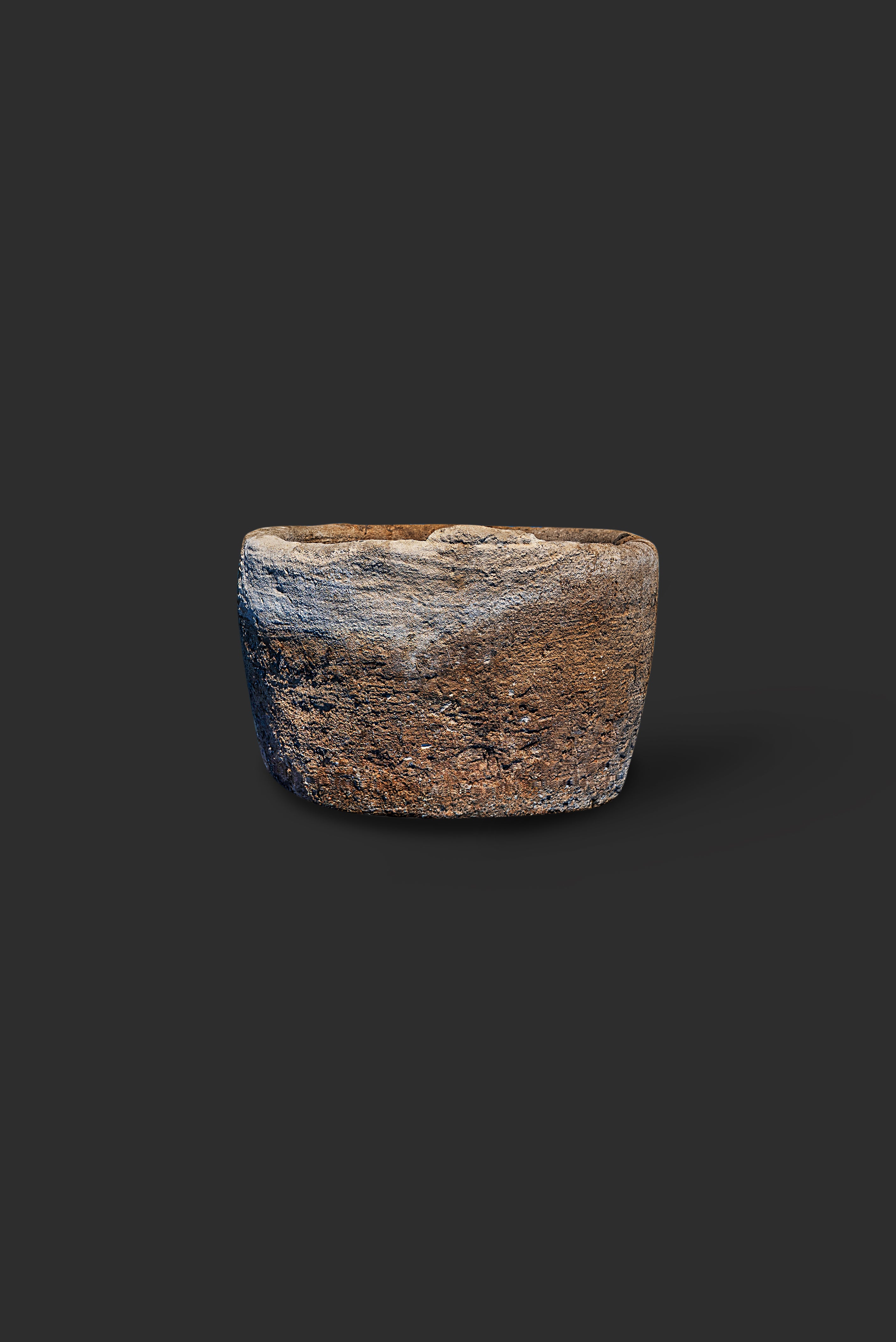 limestone-planter-1017-3