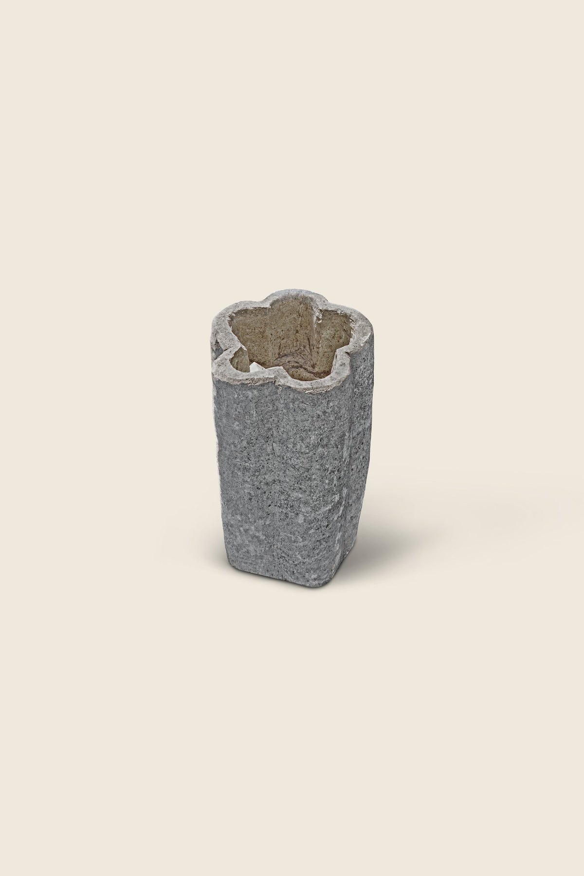Limestone 2063 planter