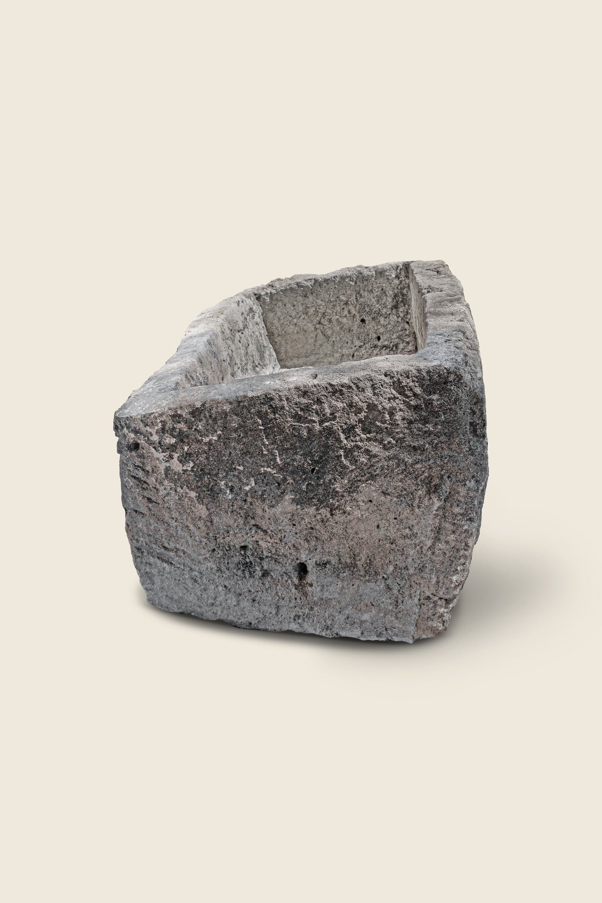 Limestone 2078 planter