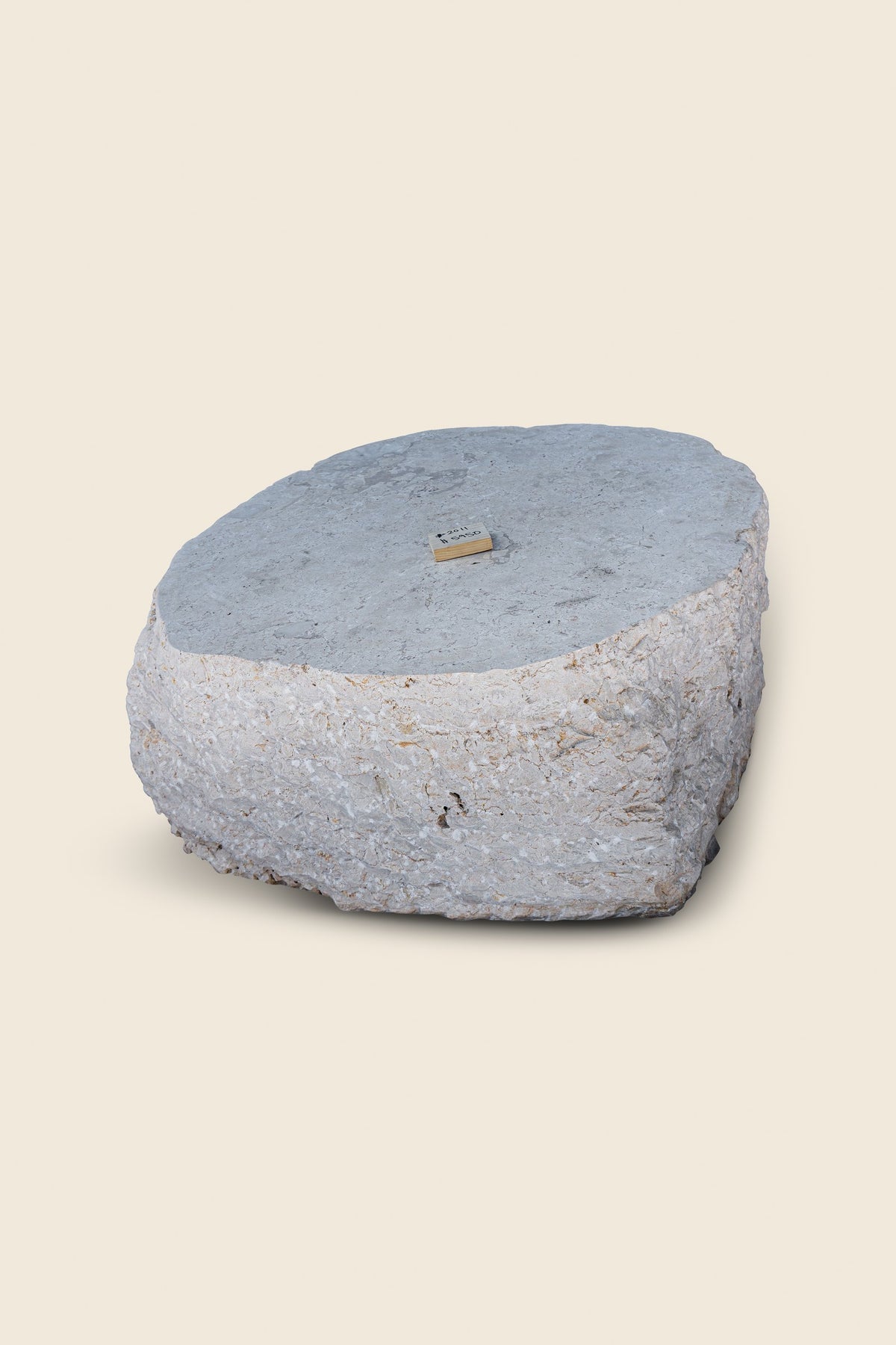 Marble 2011 planter