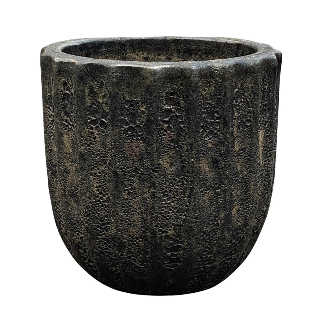 Black Ribbed Planter