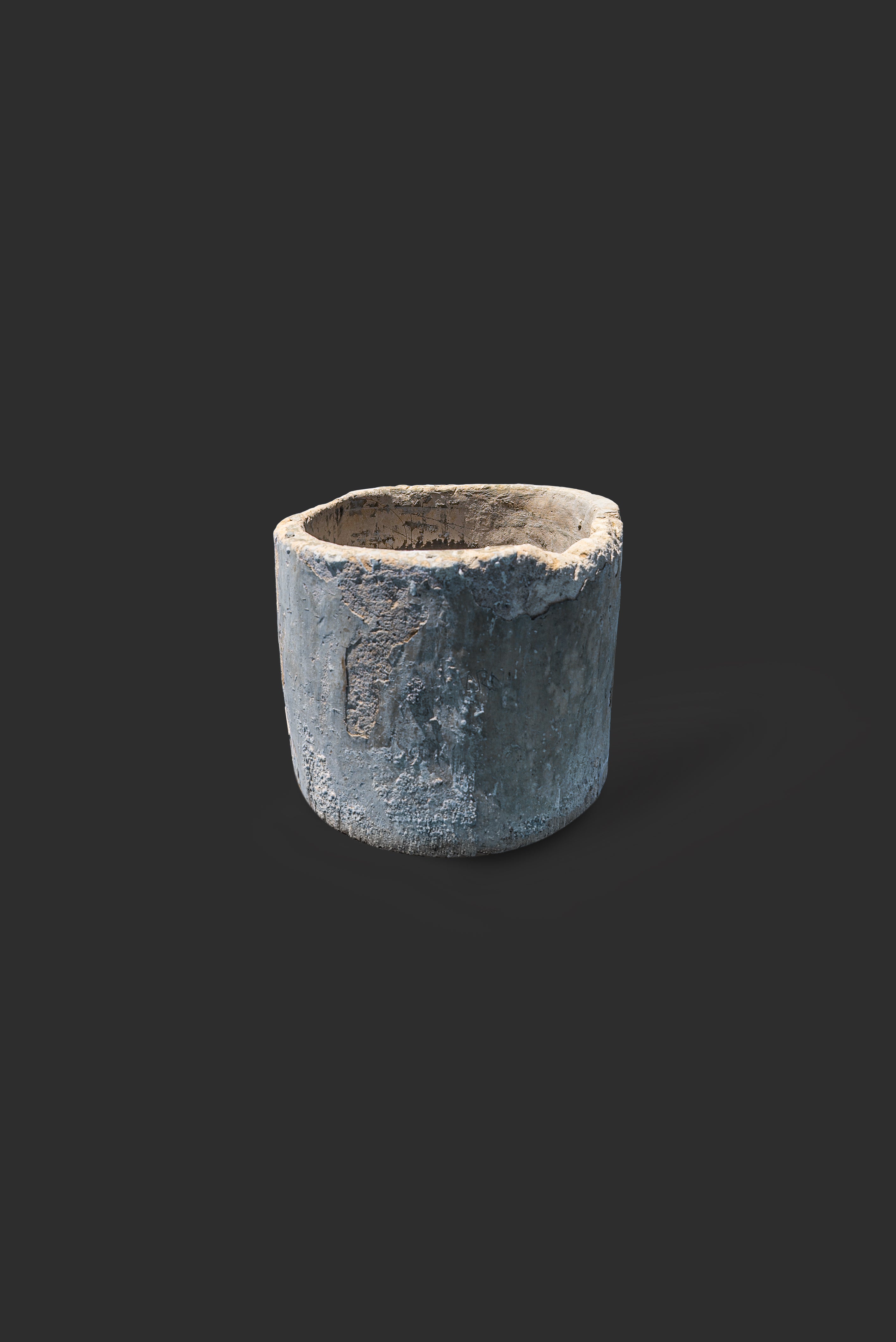 limestone-planter-1041-3