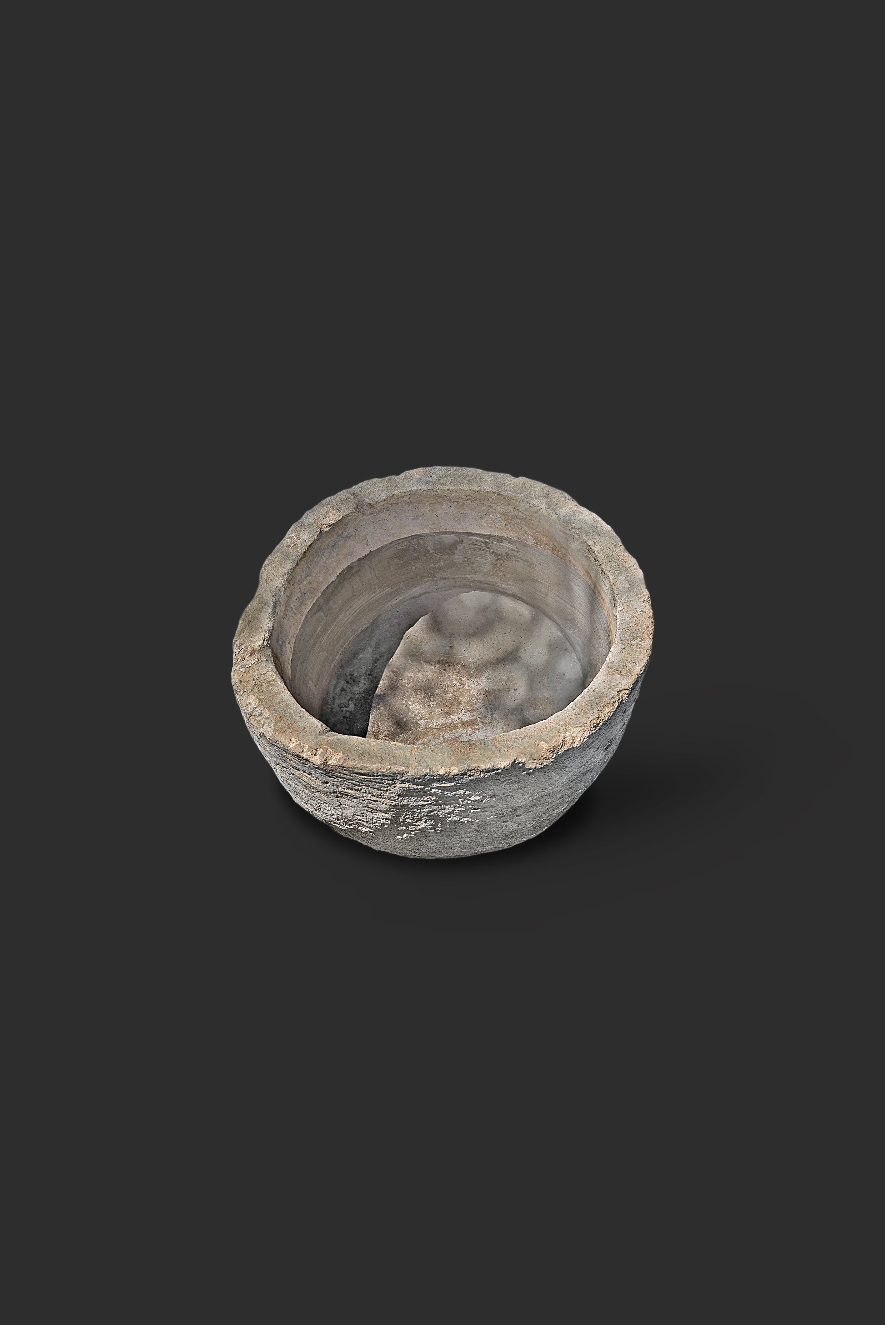 limestone-planter-1045-4