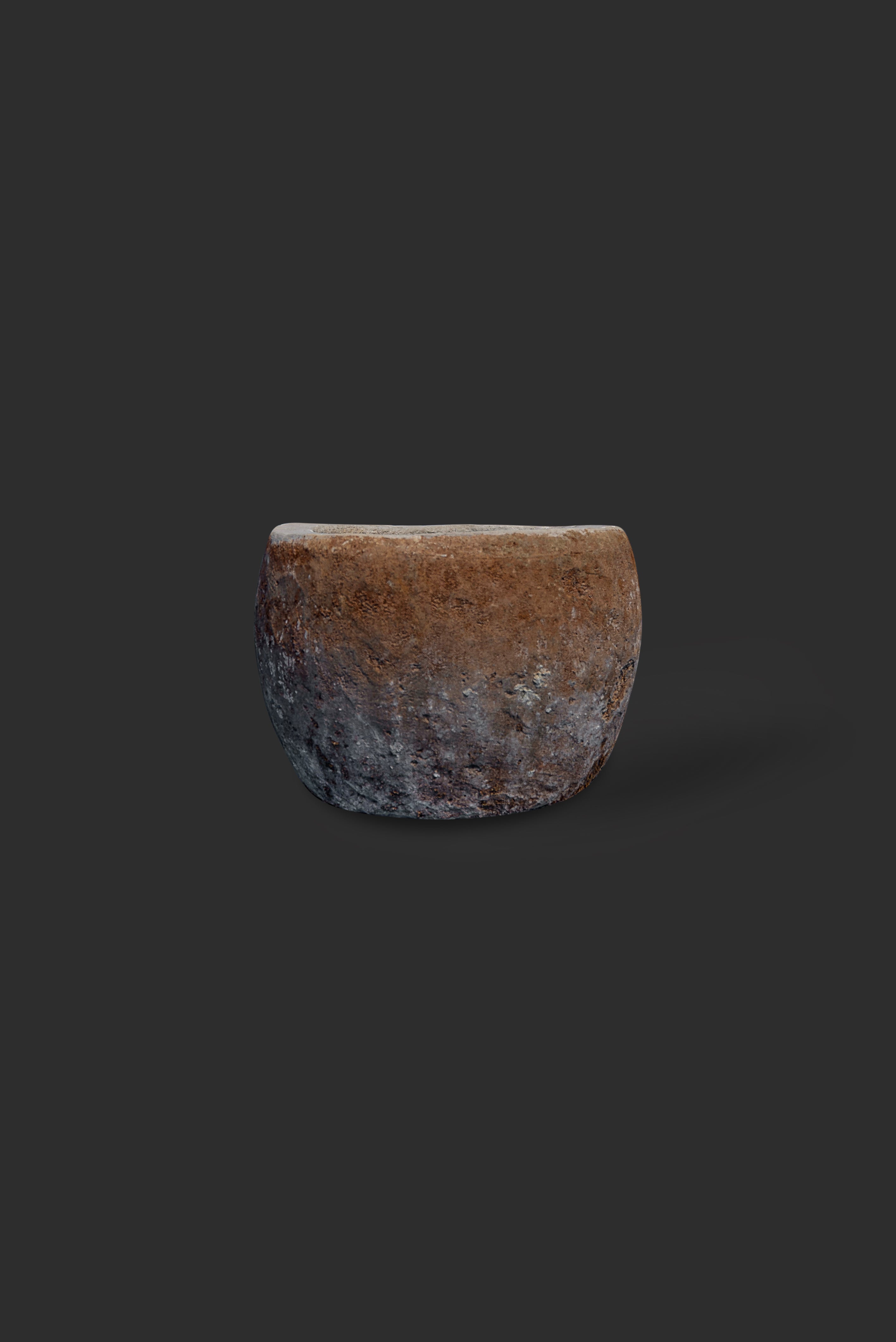limestone-planter-1006-3