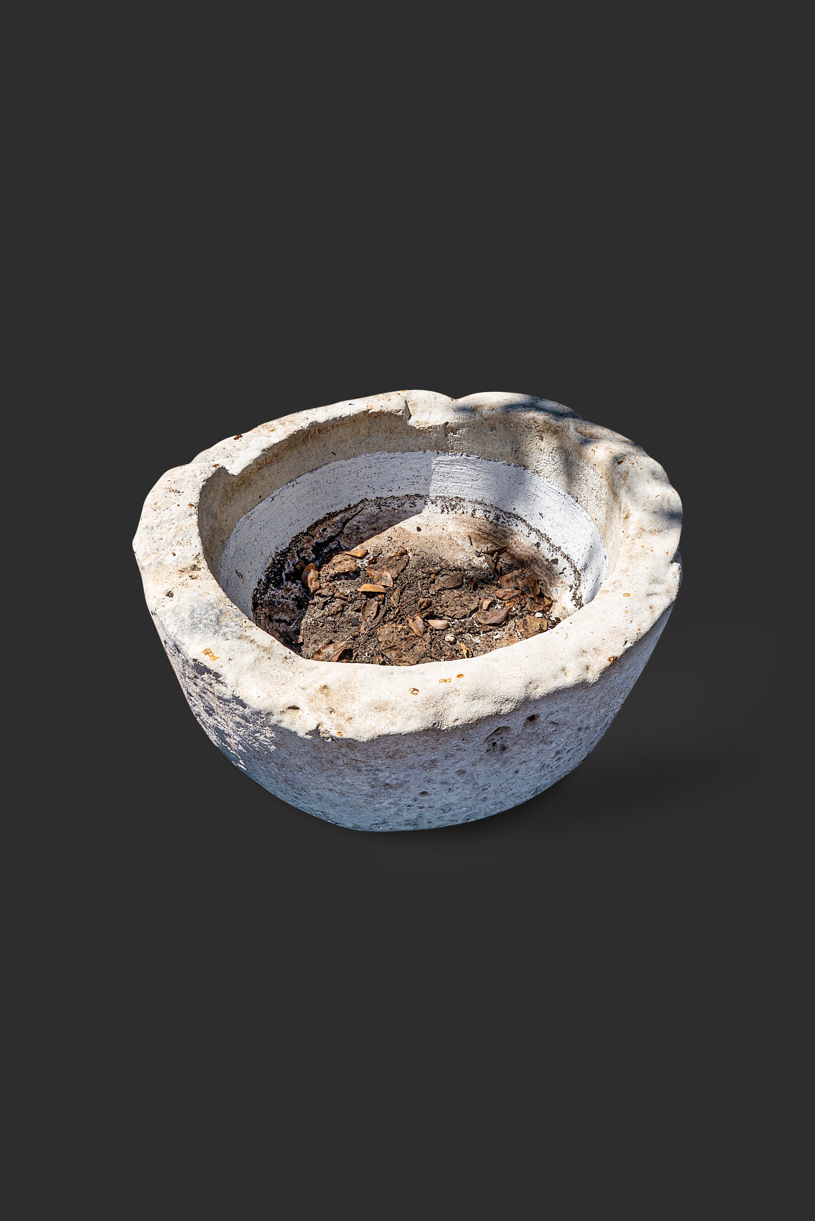 limestone-planter-1066-4