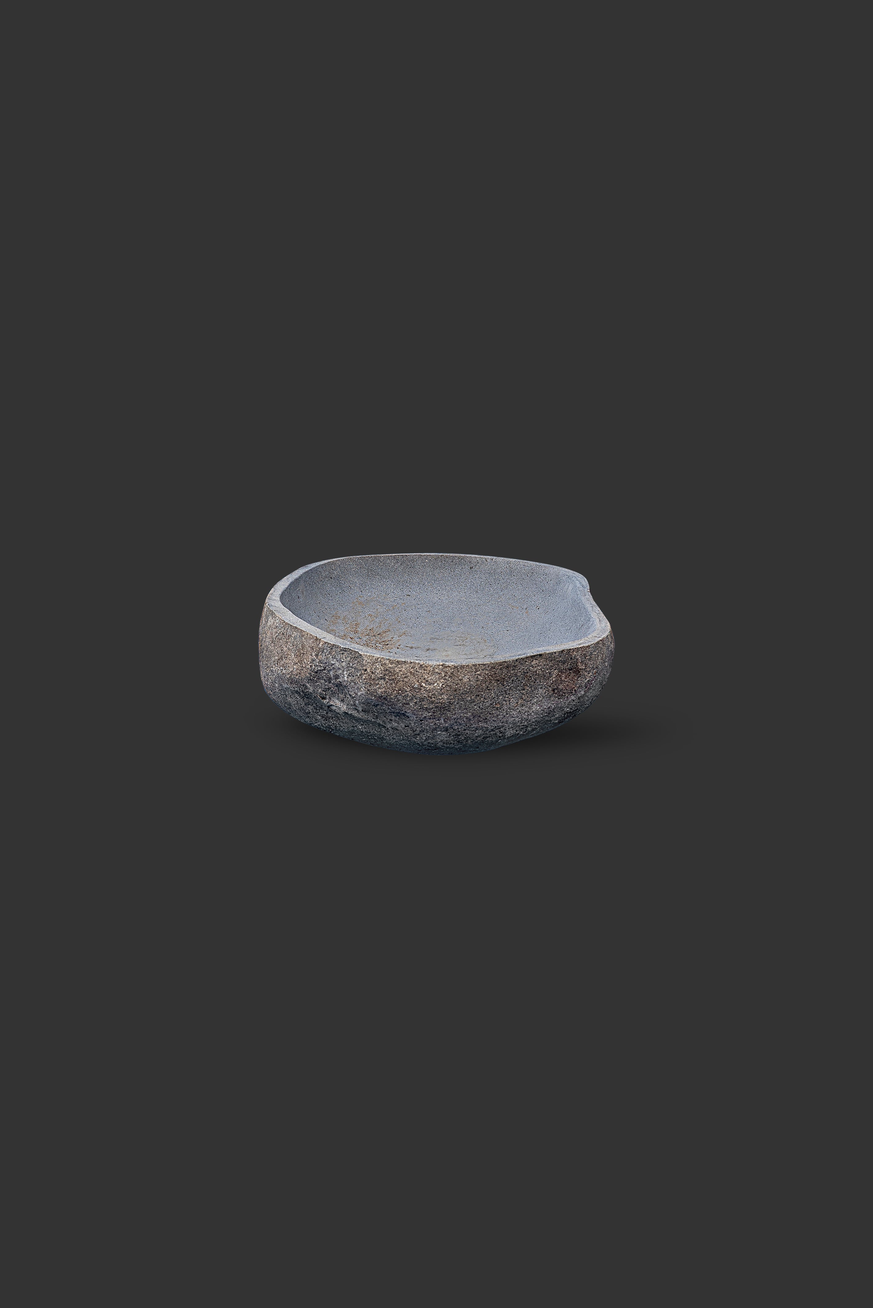 limestone-planter-1076-2
