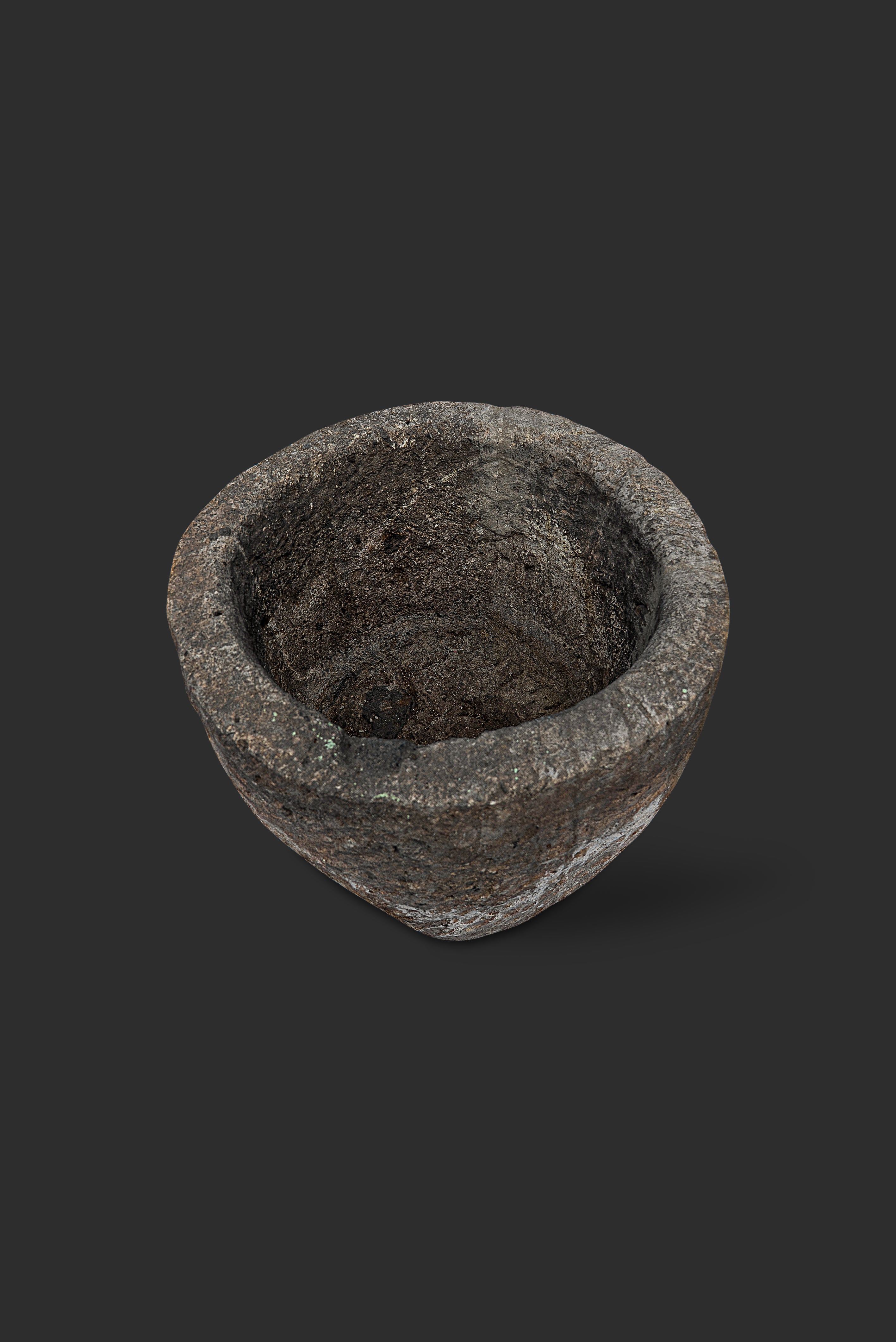 limestone-planter-1081-4