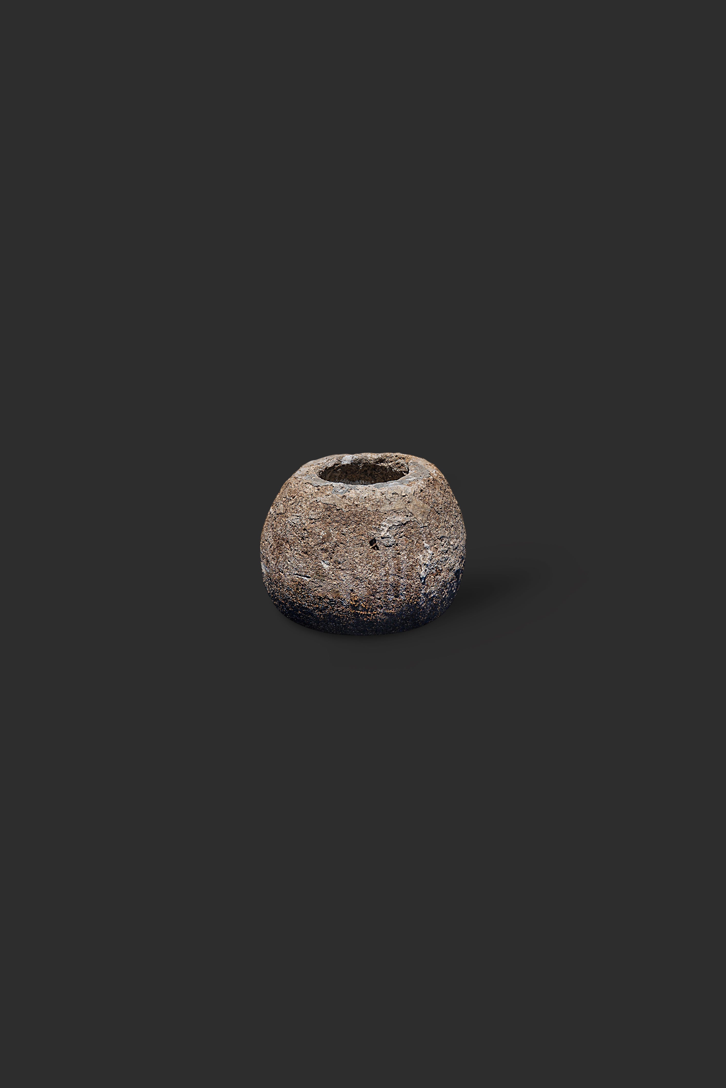 limestone-planter-1084-3