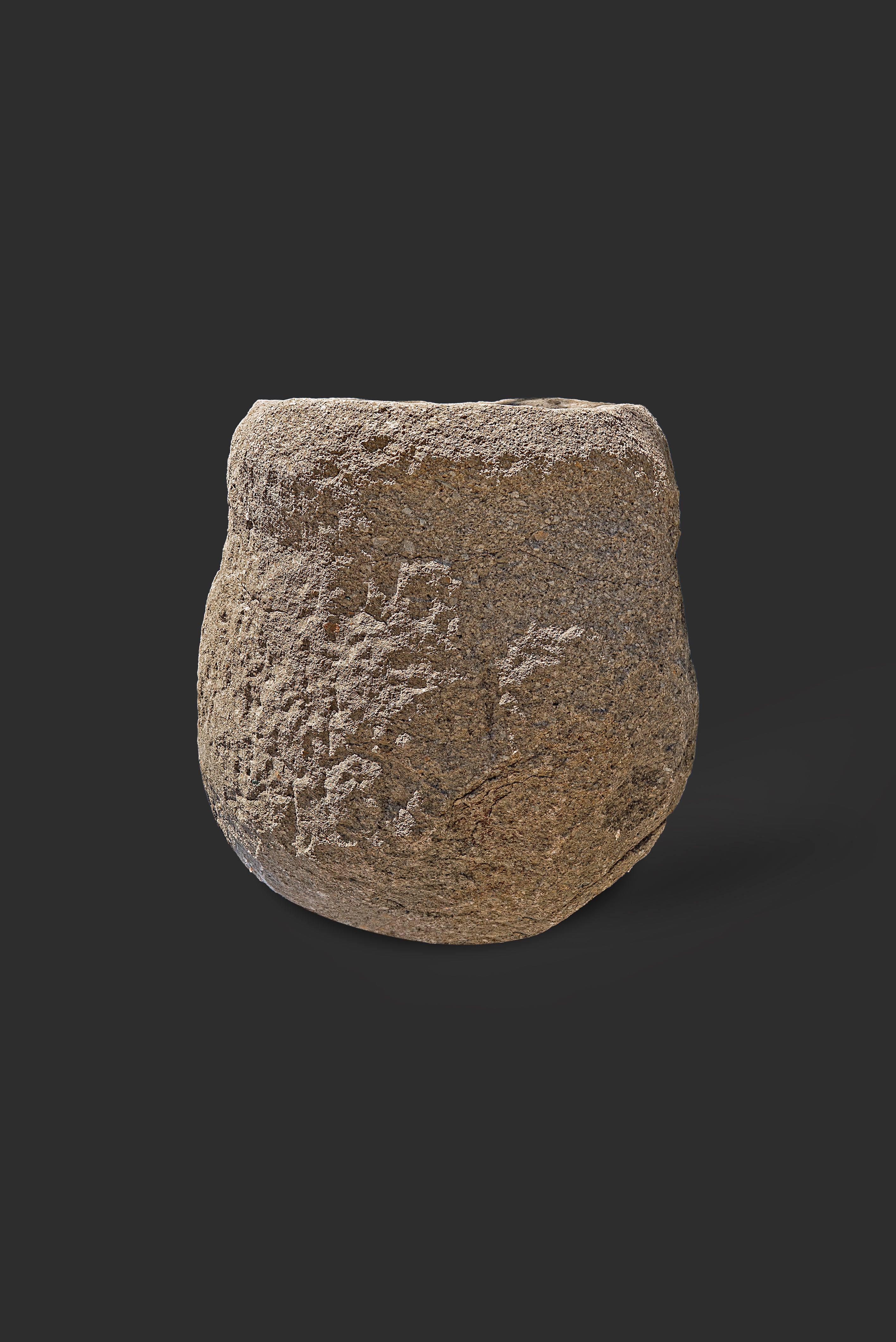 limestone-planter-1099-3