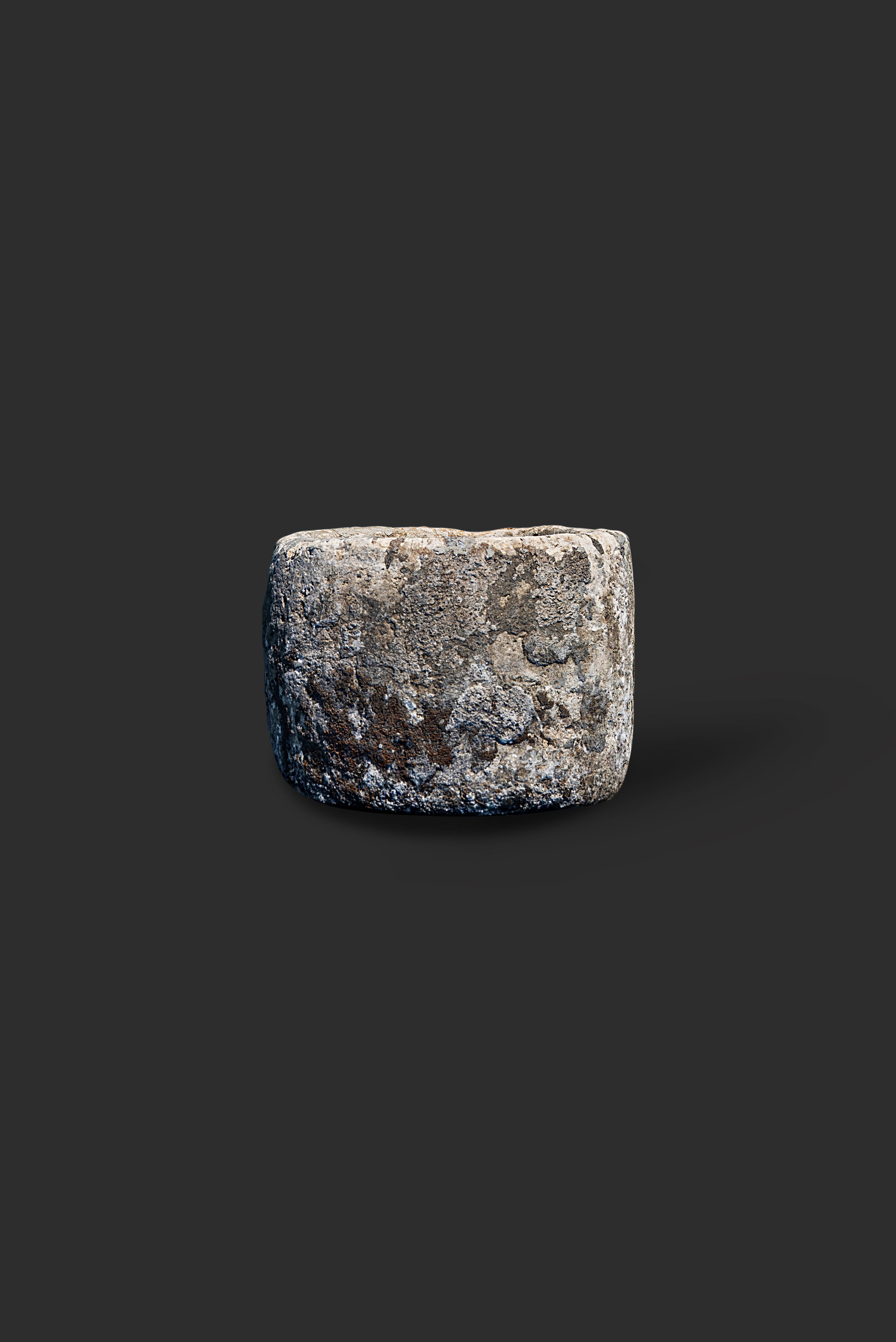 limestone-planter-1013-2