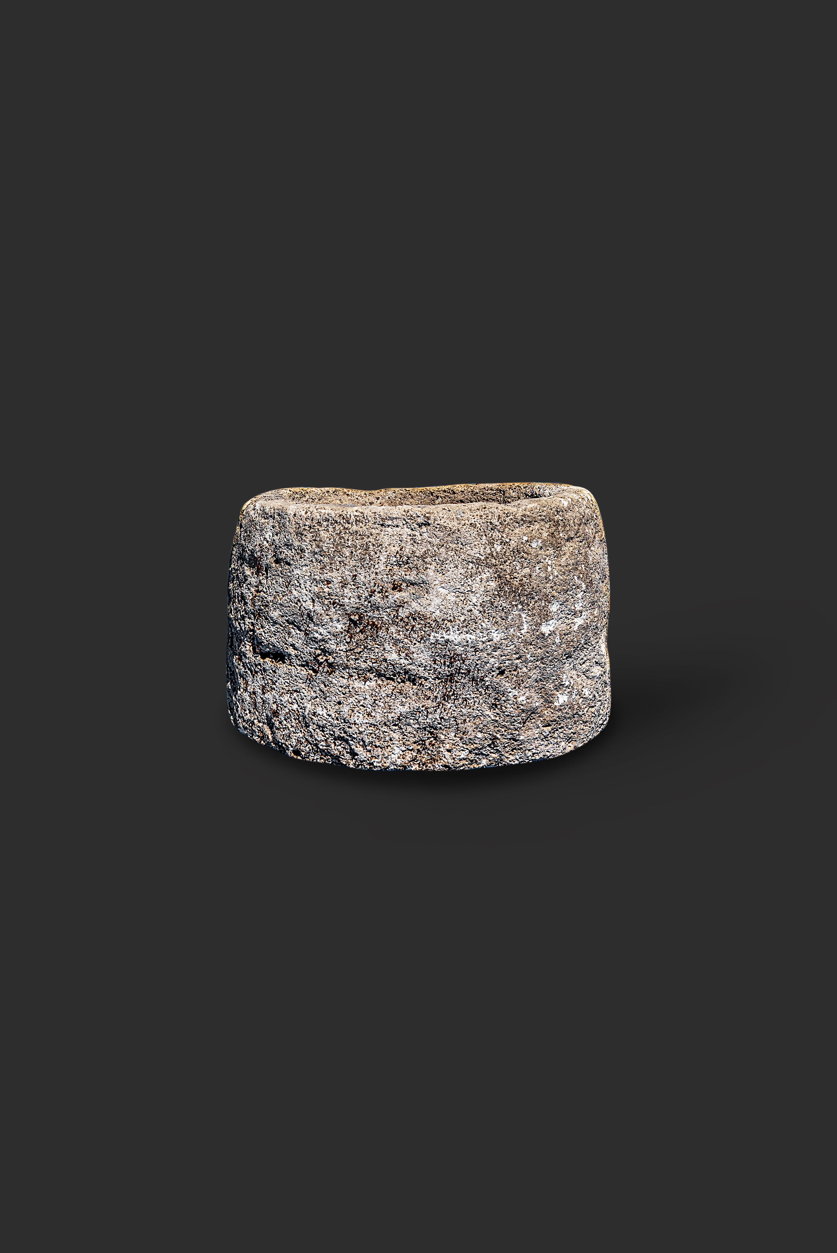 limestone-planter-1016-3