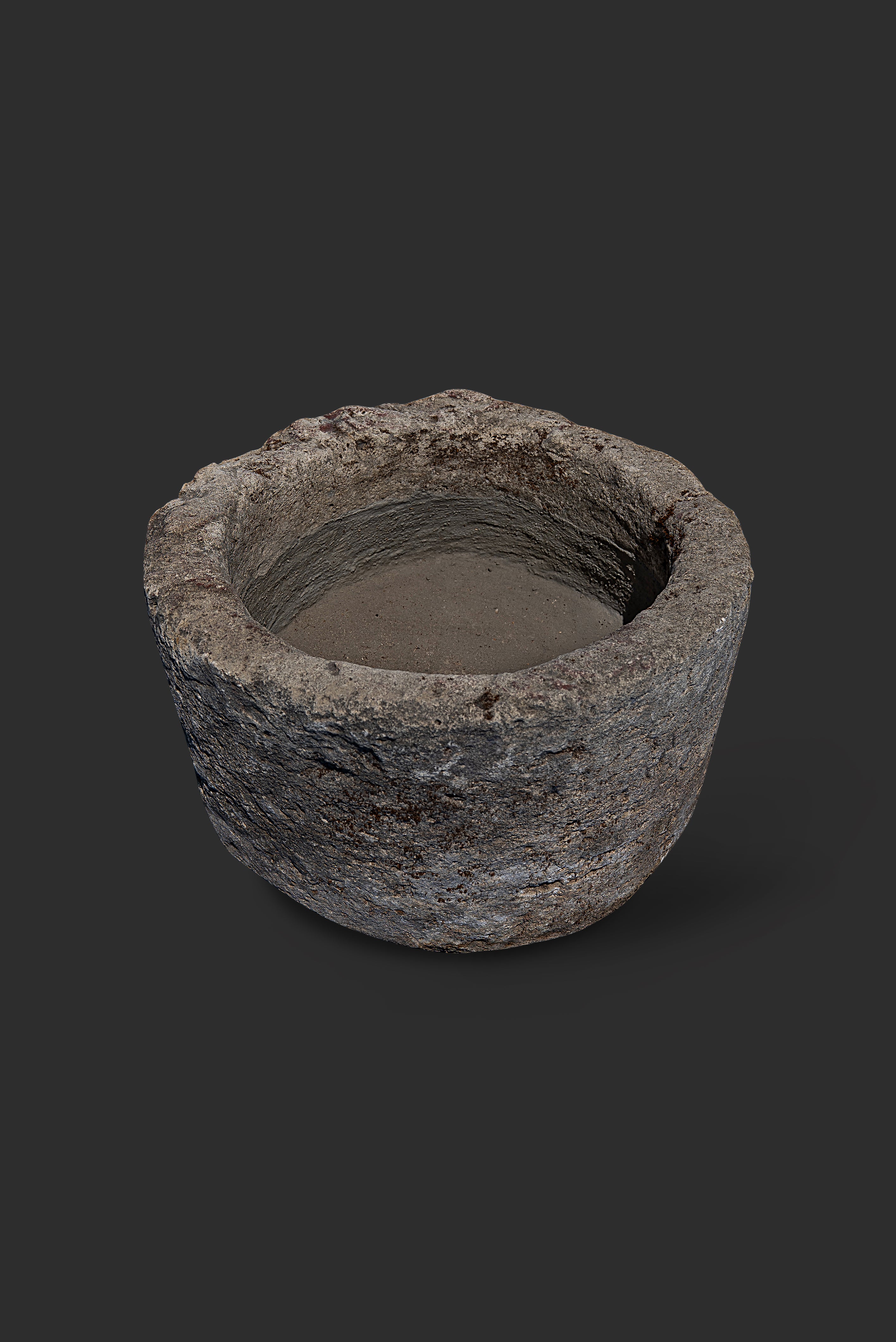 limestone-planter-1018-4