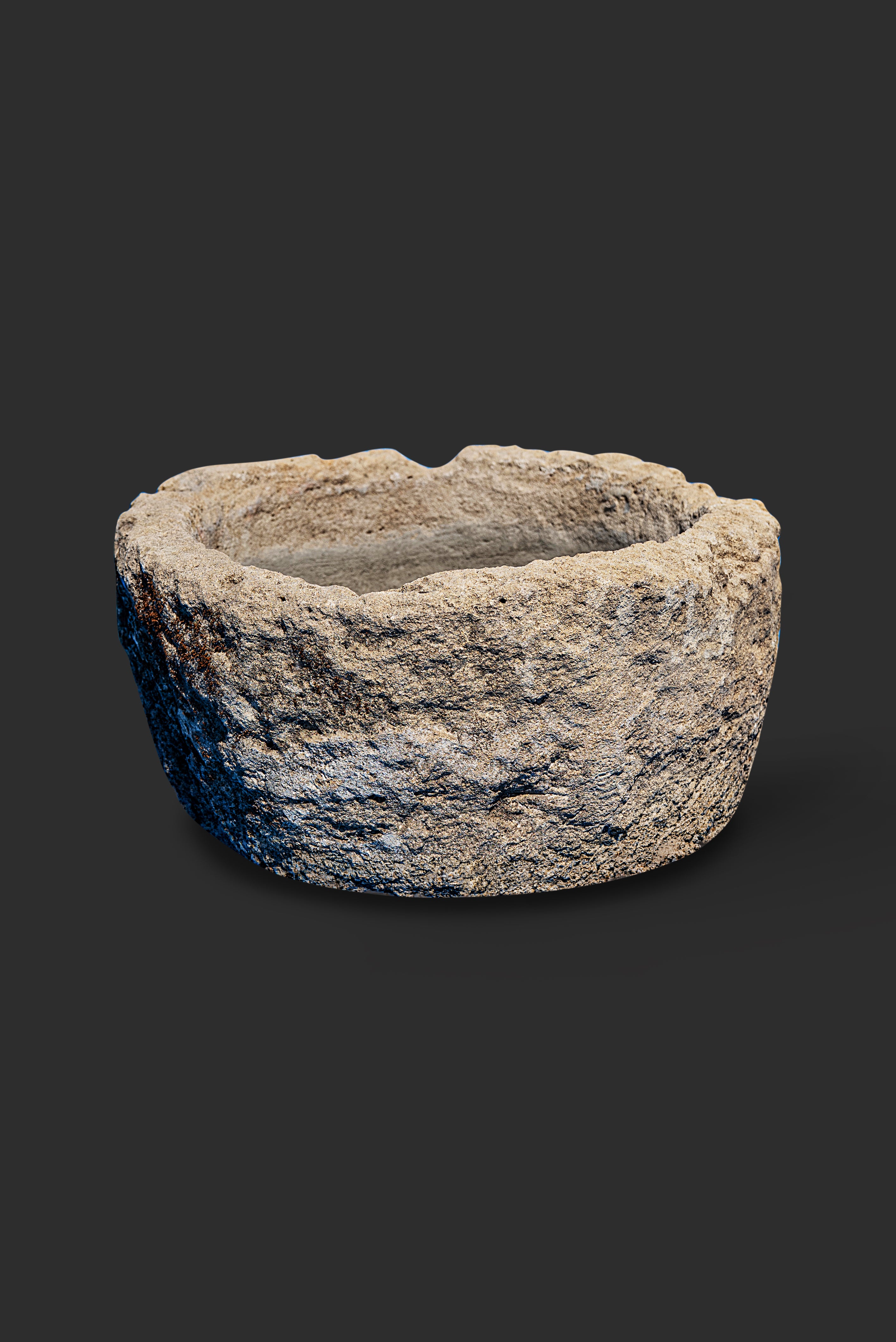 limestone-planter-1020-3