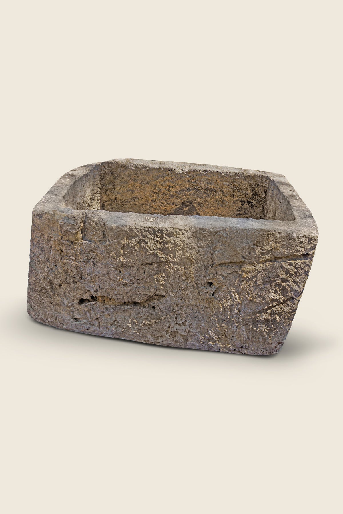 Limestone 2078 planter