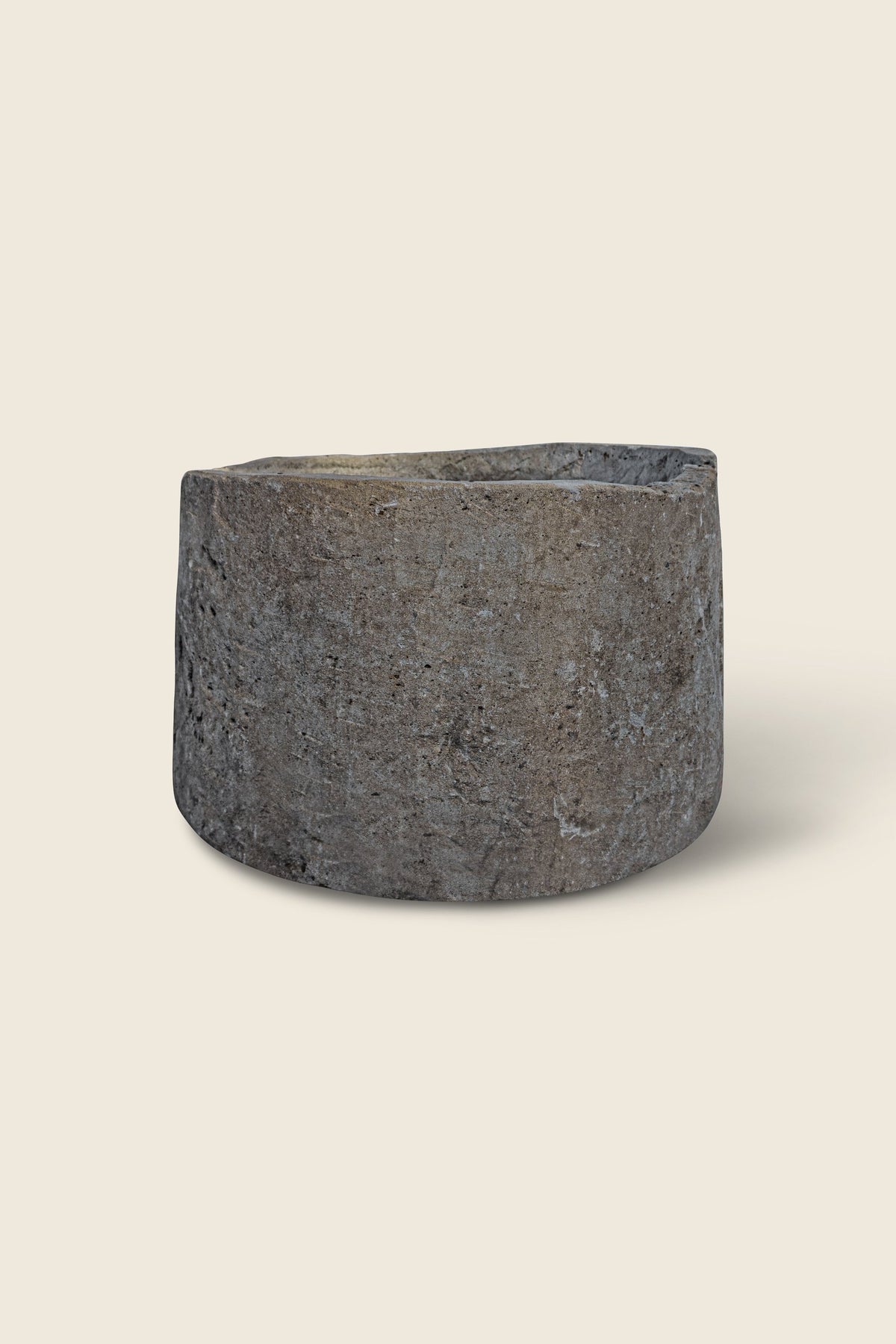 Limestone 2085 planter